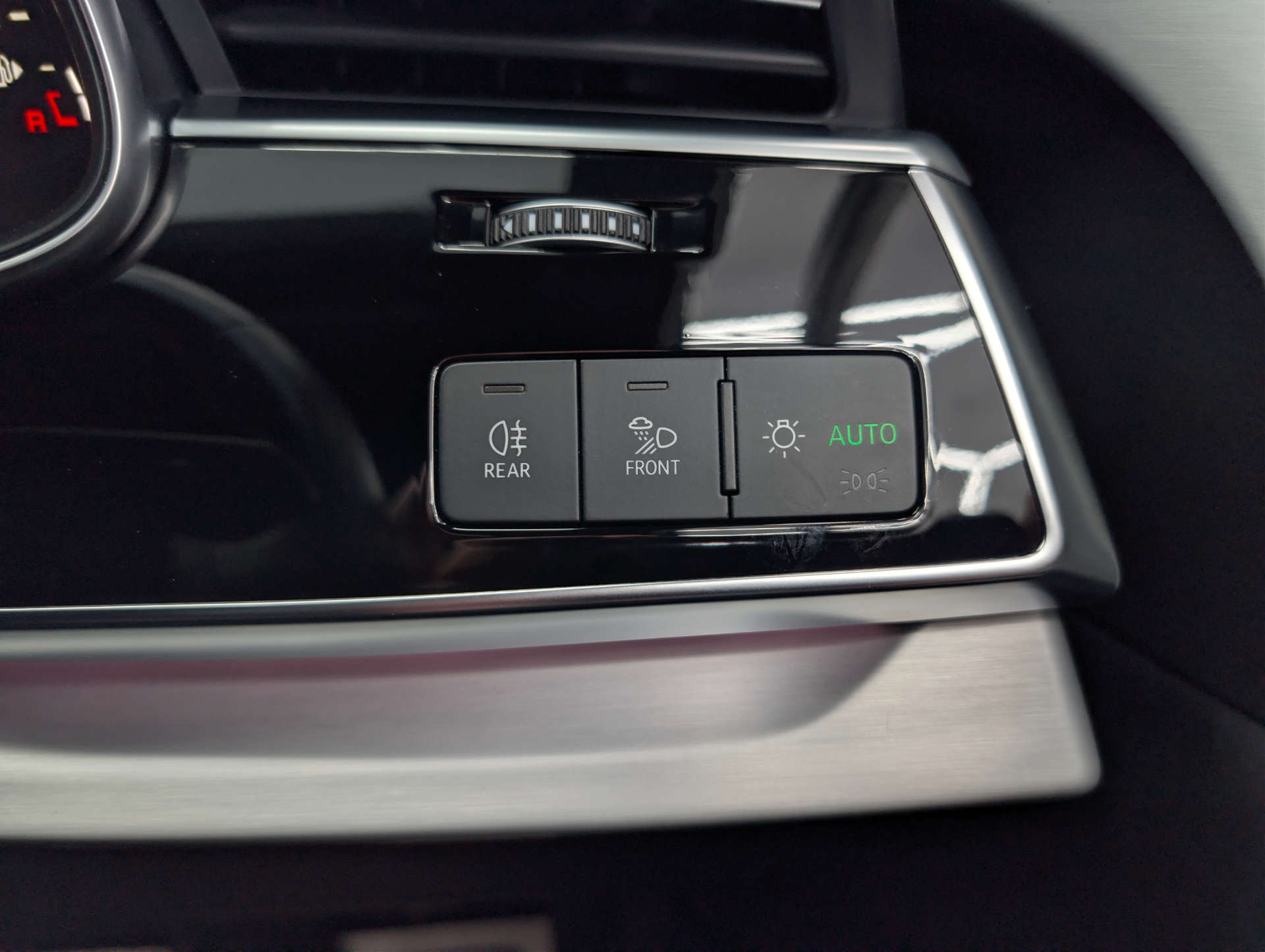 2023 AUDI Q7 S Line - vehicle photo 47 for sale on PureCar