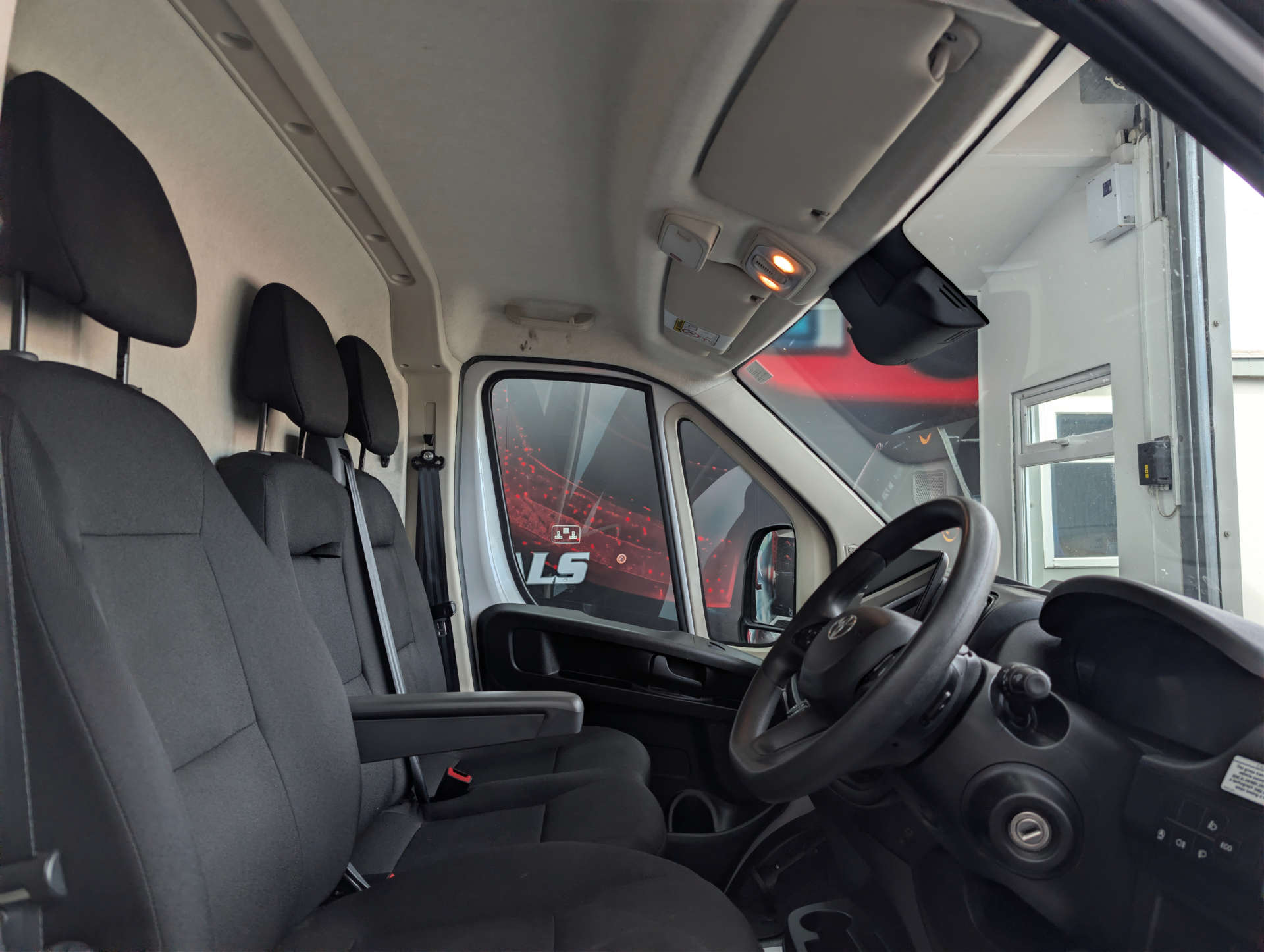 2025 TOYOTA PROACE MAX 2.2 Proace Max Icon - vehicle photo 11 for sale on PureCar