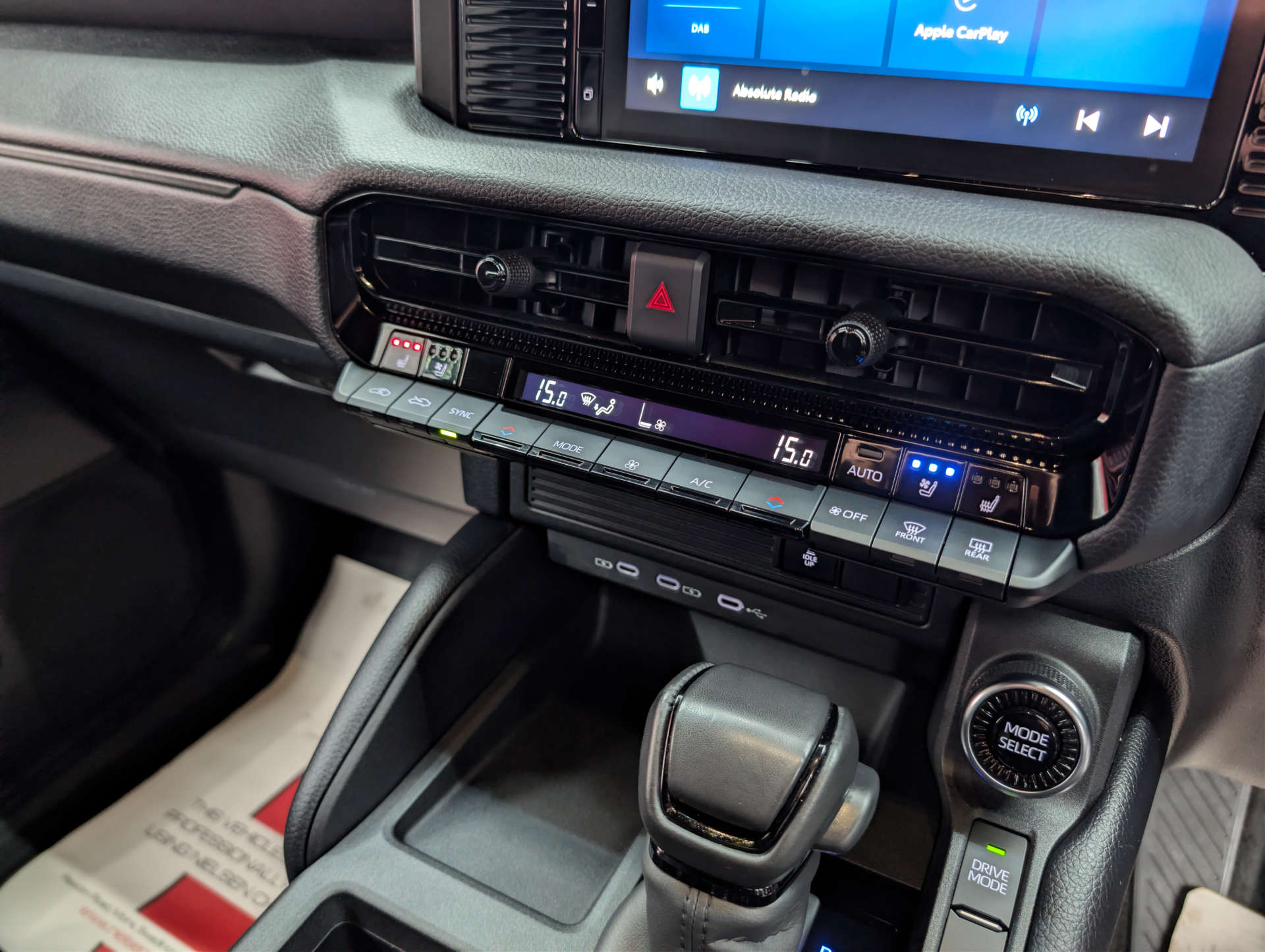 2025 TOYOTA LAND CRUISER 2.8 Land Cruiser Commercial Auto 4WD 5dr - vehicle photo 35 for sale on PureCar