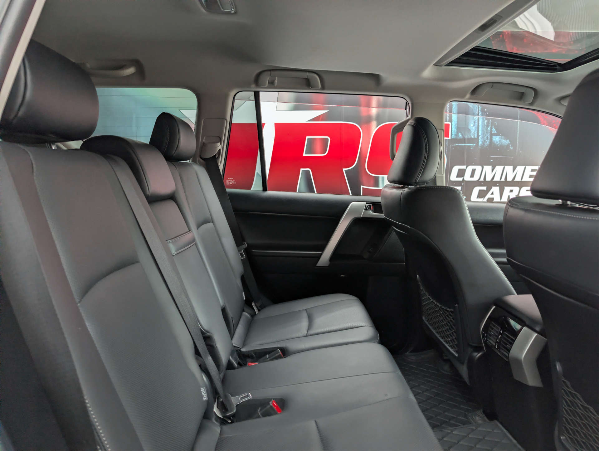 2025 TOYOTA LAND CRUISER Prado - vehicle photo 17 for sale on PureCar
