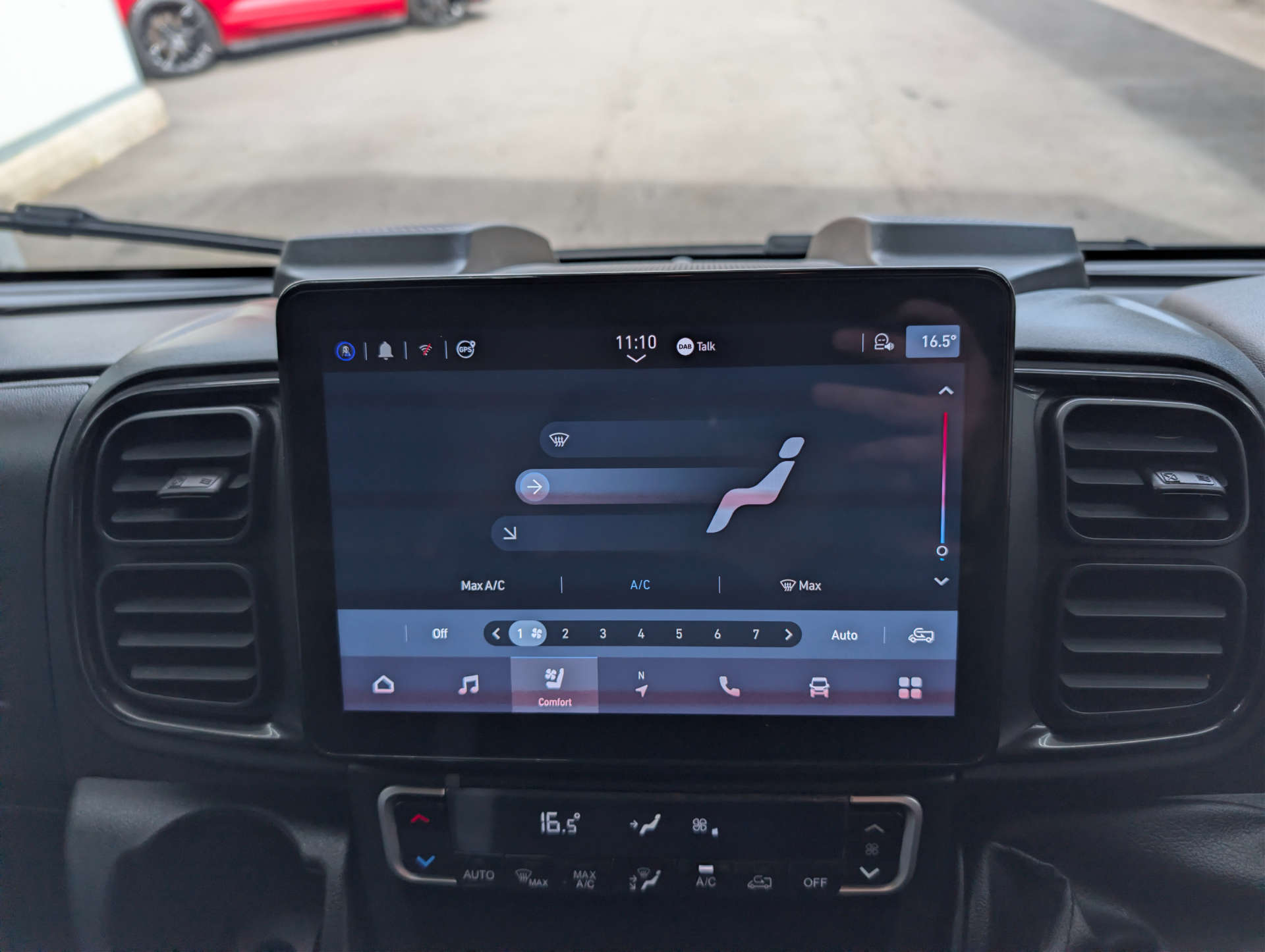 2025 TOYOTA PROACE MAX 2.2 Proace Max Icon - vehicle photo 27 for sale on PureCar