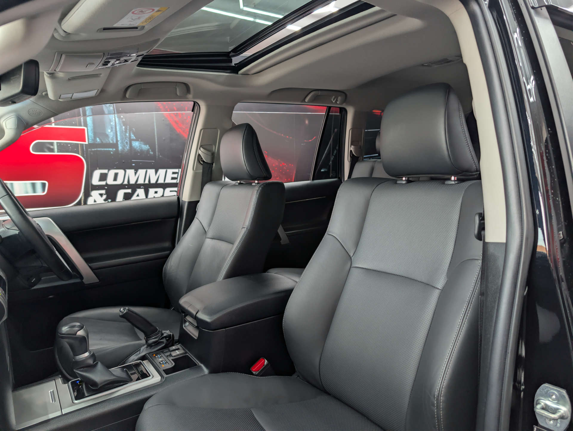 2025 TOYOTA LAND CRUISER Prado - vehicle photo 22 for sale on PureCar