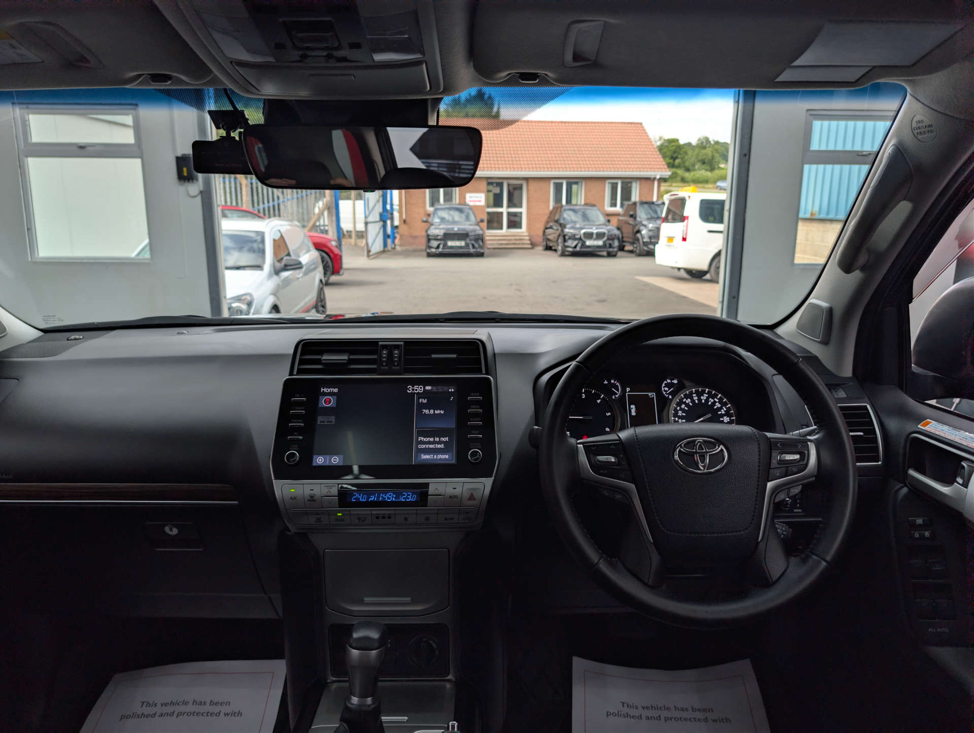 2025 TOYOTA LAND CRUISER Prado - vehicle photo 26 for sale on PureCar