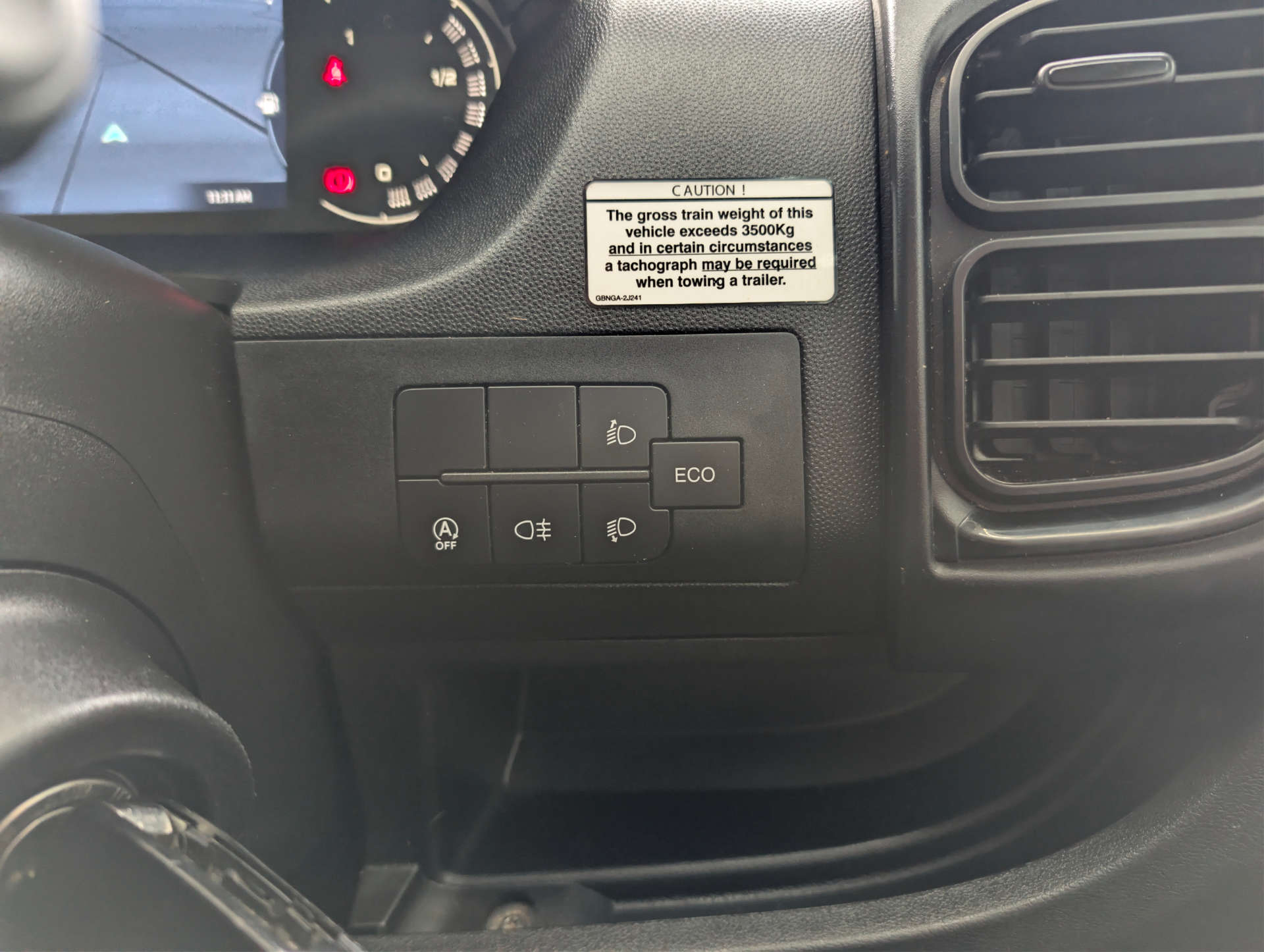 2025 TOYOTA PROACE MAX 2.2 Proace Max Icon - vehicle photo 30 for sale on PureCar
