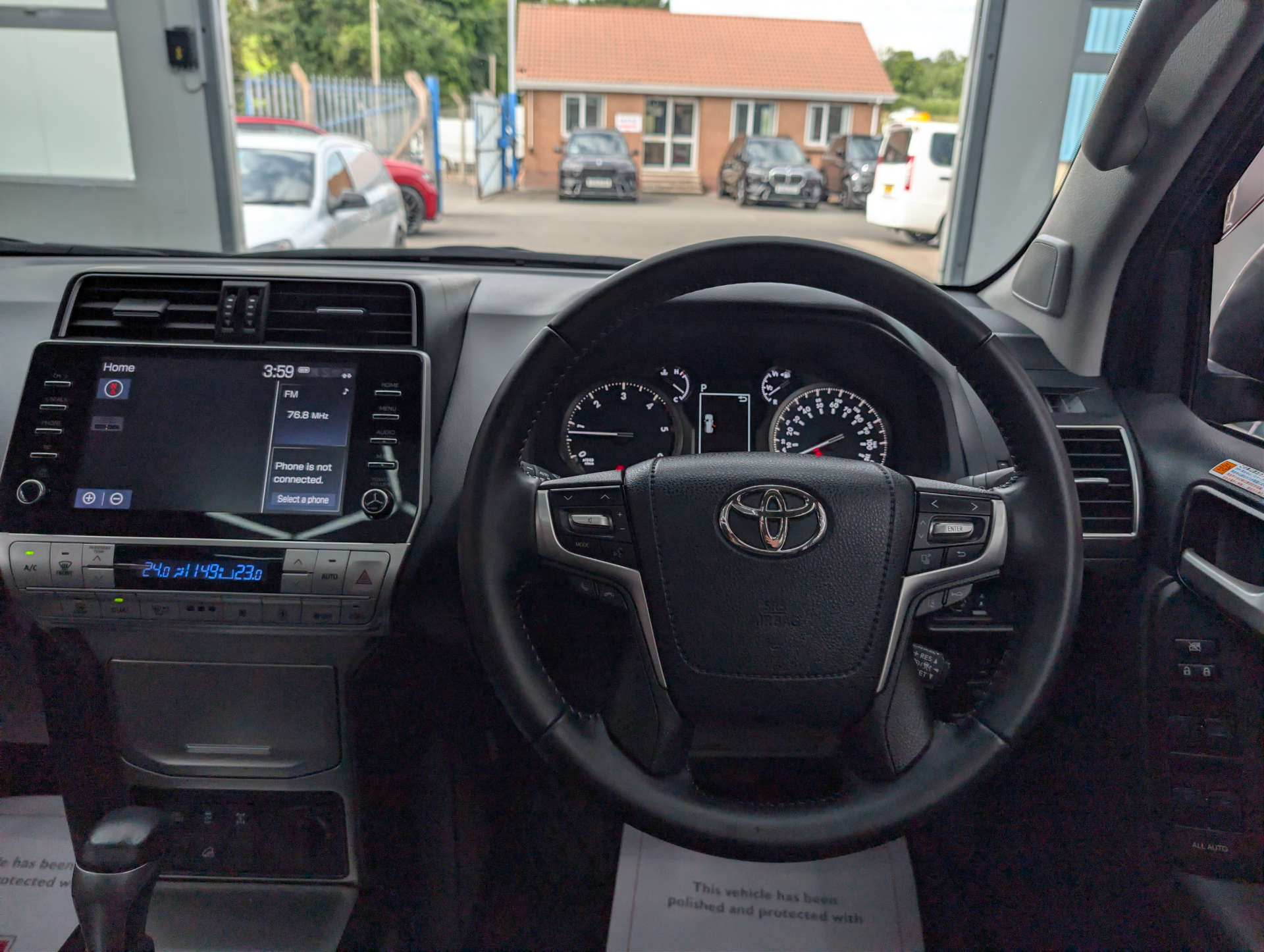 2025 TOYOTA LAND CRUISER Prado - vehicle photo 27 for sale on PureCar