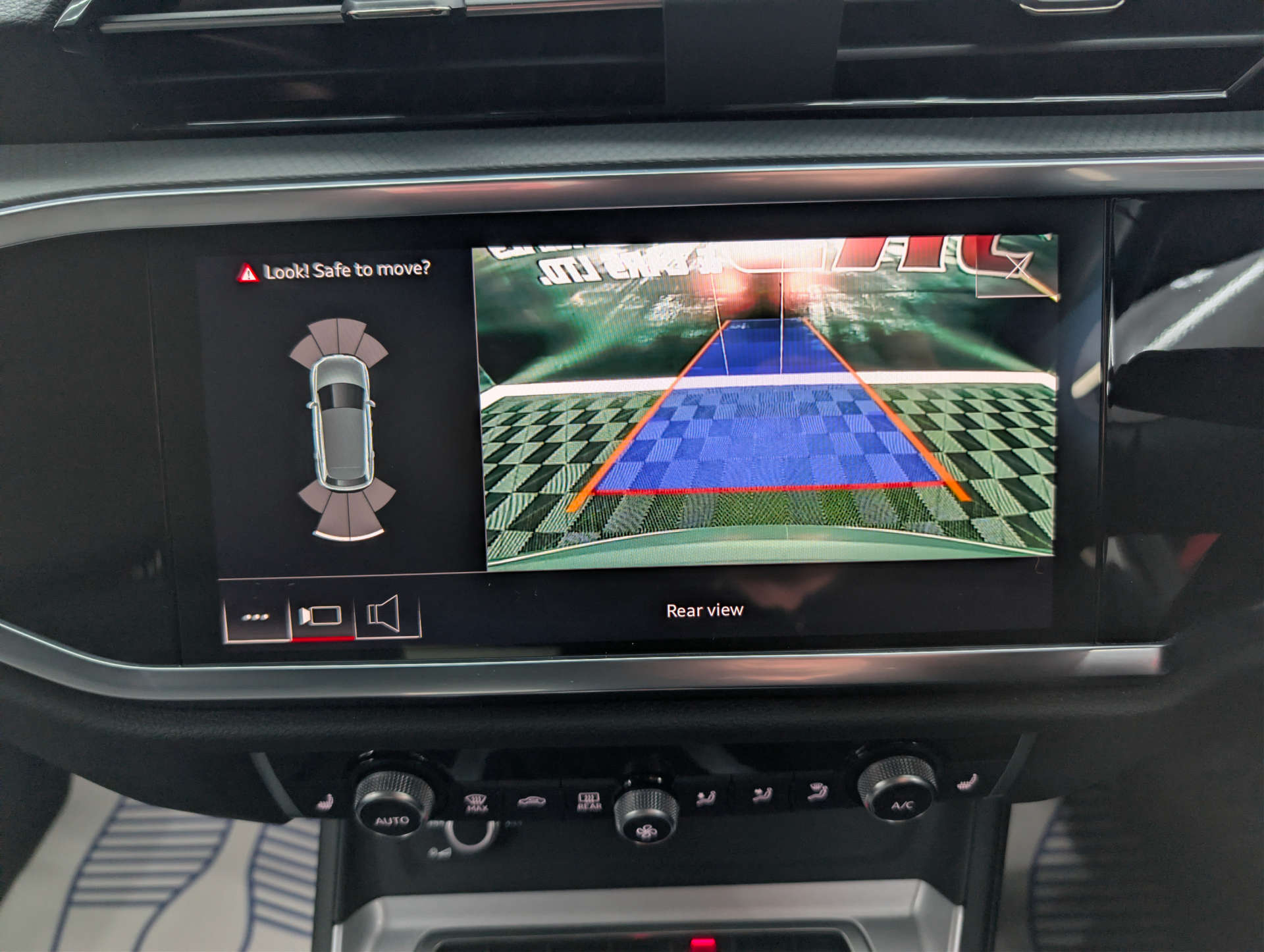 2023 AUDI Q3 Sport - vehicle photo 29 for sale on PureCar