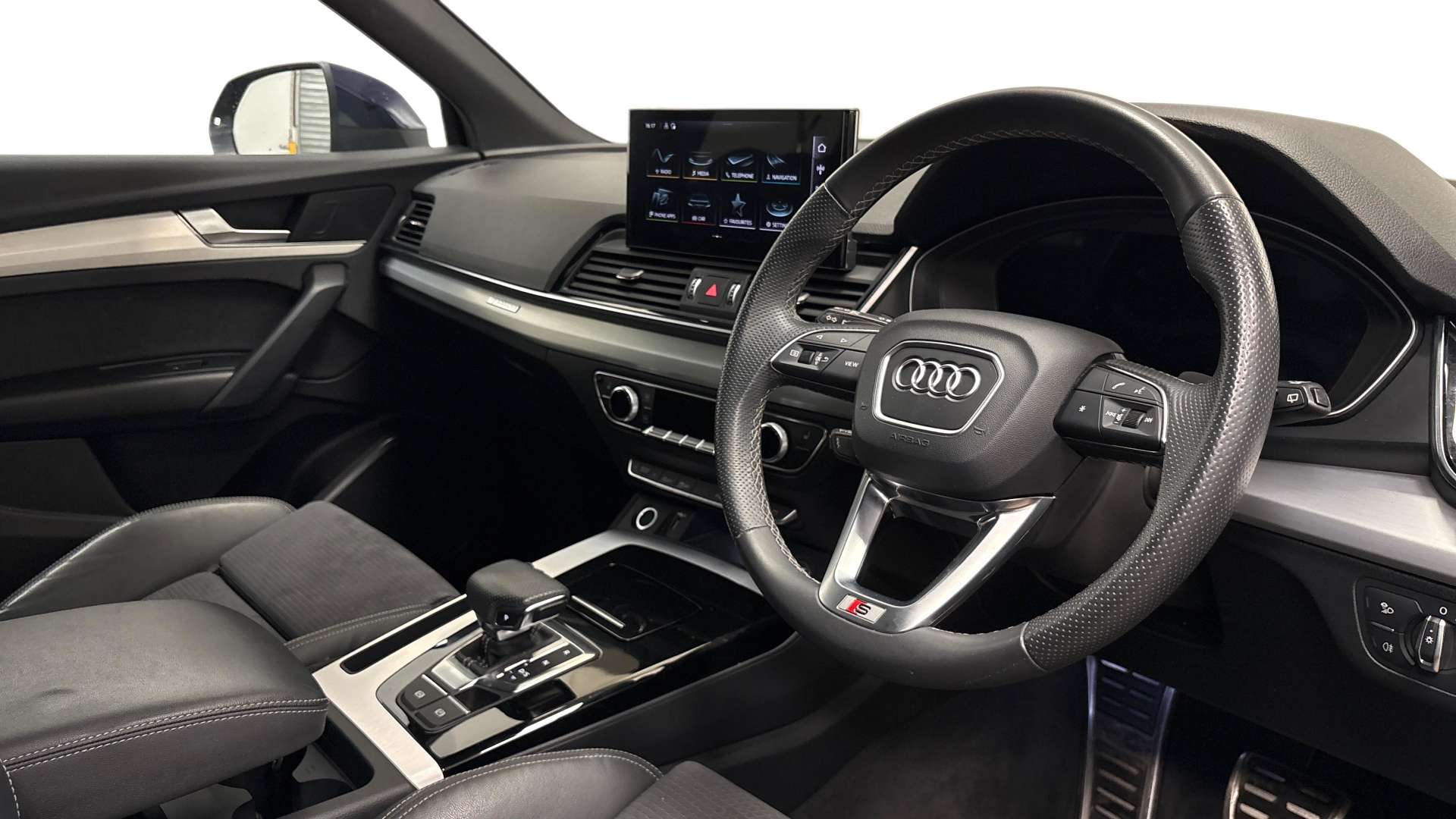2023 AUDI Q5 S Line - vehicle photo 5 for sale on PureCar