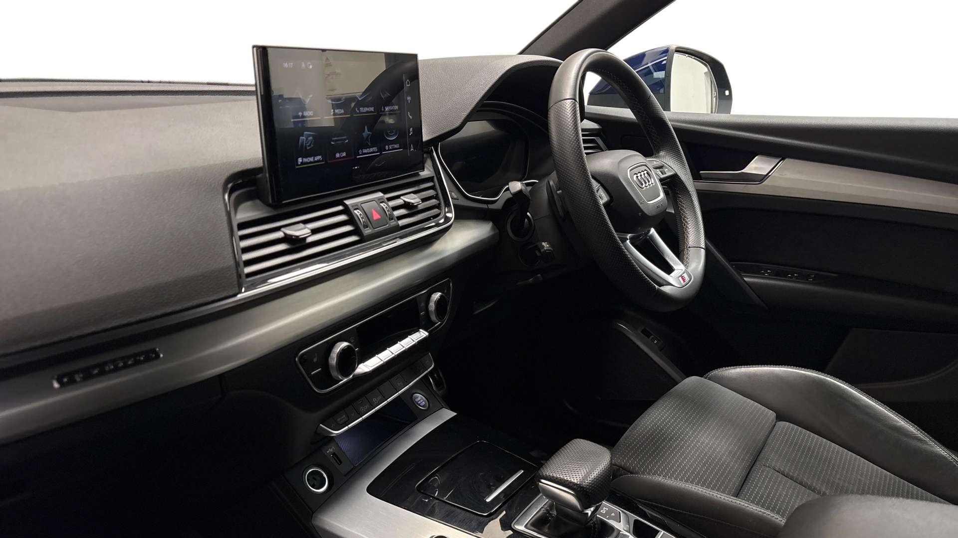 2023 AUDI Q5 S Line - vehicle photo 6 for sale on PureCar