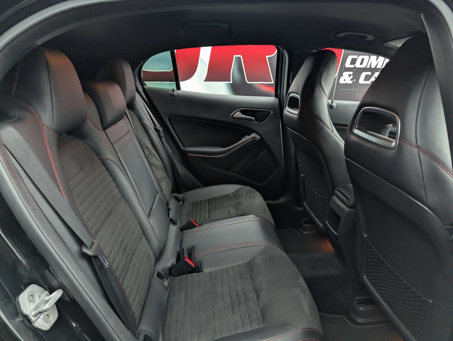 2015 MERCEDES GLA 2.1 GLA 220 AMG Line CDi 4Matic Auto 4WD 5dr - vehicle photo 13 for sale on PureCar