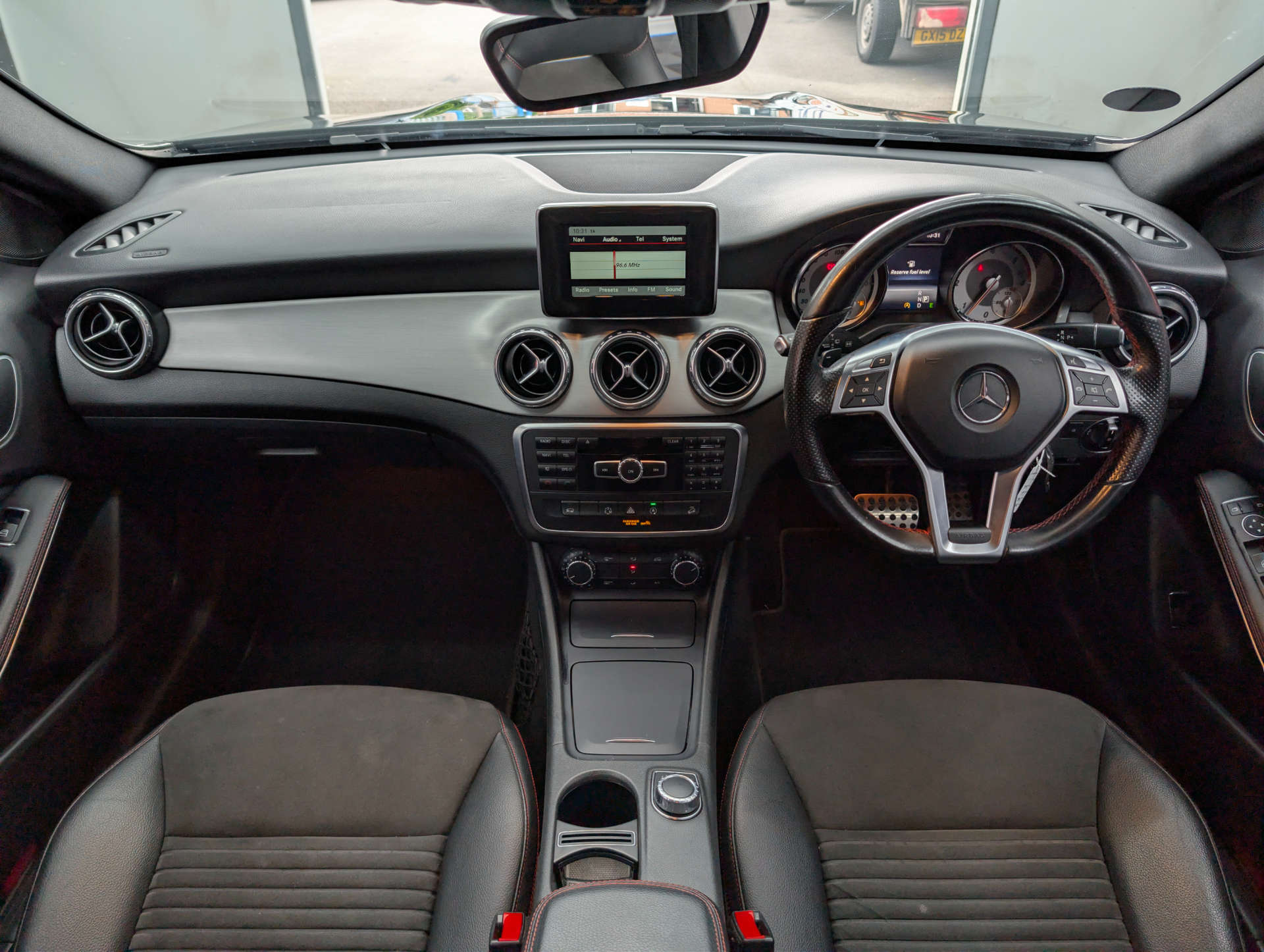 2015 MERCEDES GLA 2.1 GLA 220 AMG Line CDi 4Matic Auto 4WD 5dr - vehicle photo 21 for sale on PureCar