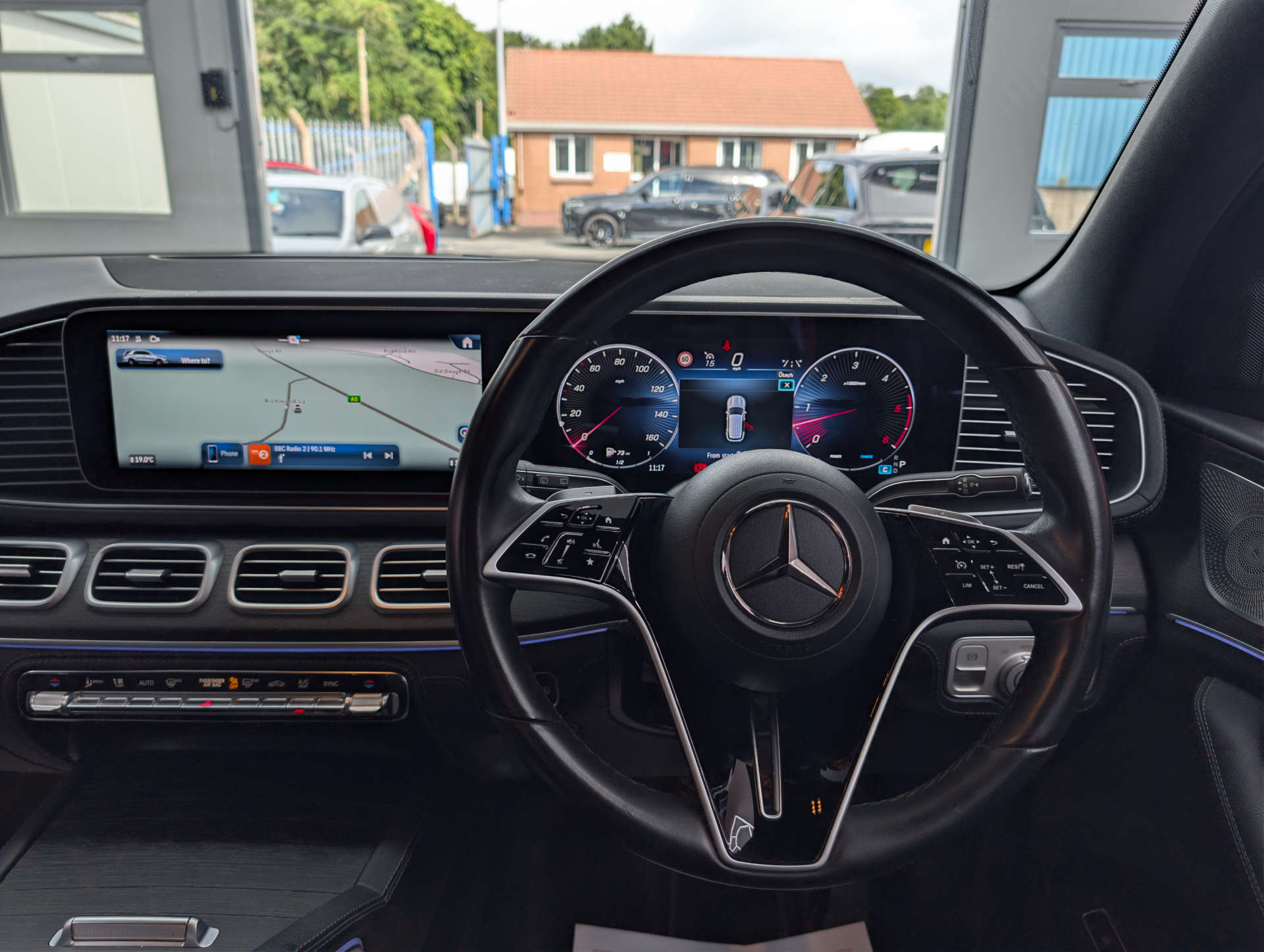 2024 MERCEDES GLE 3.0 GLE 450 AMG Line D MHEV 4MATIC Auto 4WD 5dr - vehicle photo 26 for sale on PureCar