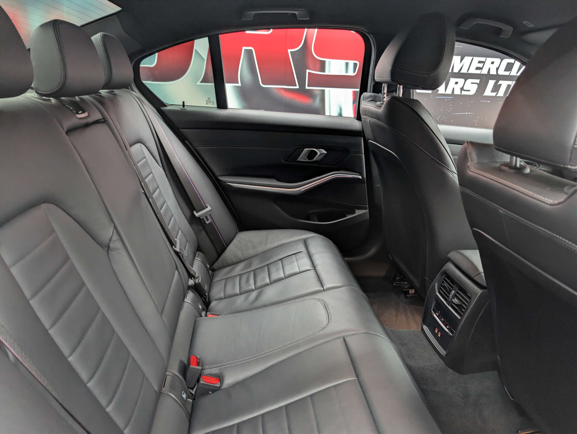 2024 BMW 3 SERIES 2.0 320i M Sport Auto 4dr - vehicle photo 12 for sale on PureCar