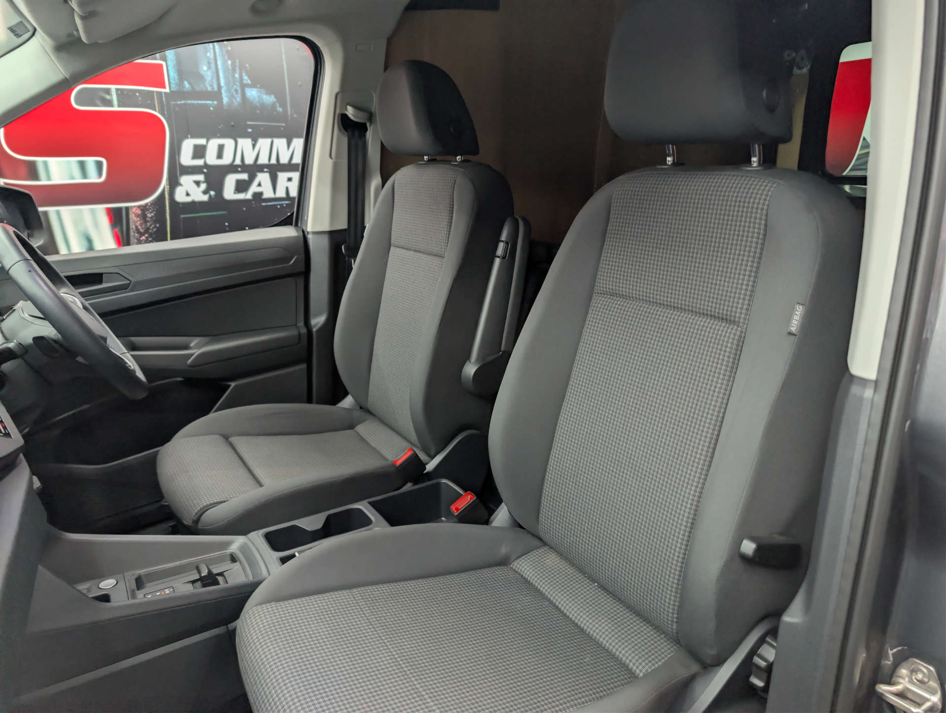 2025 VOLKSWAGEN CADDY 2.0 Caddy C20 Commerce Professional TDI Semi-Auto 5dr - vehicle photo 13 for sale on PureCar