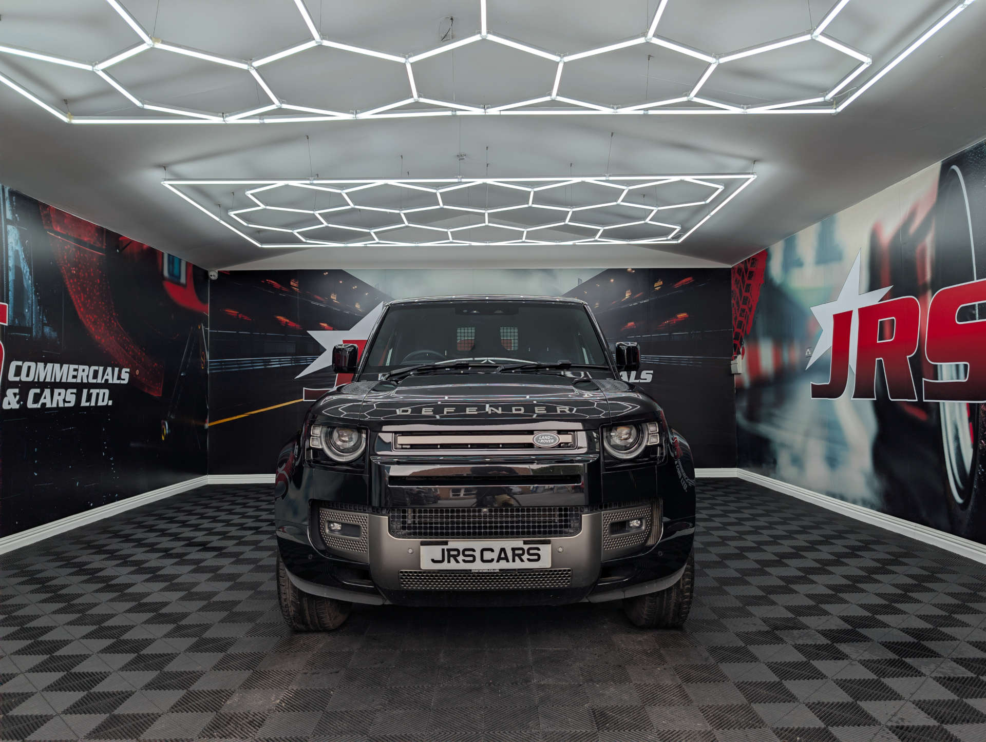 2025 LAND ROVER DEFENDER 3.0 Defender Hard Top X-Dynamic HSE D MHEV Auto 4WD 3dr - vehicle photo 2 for sale on PureCar