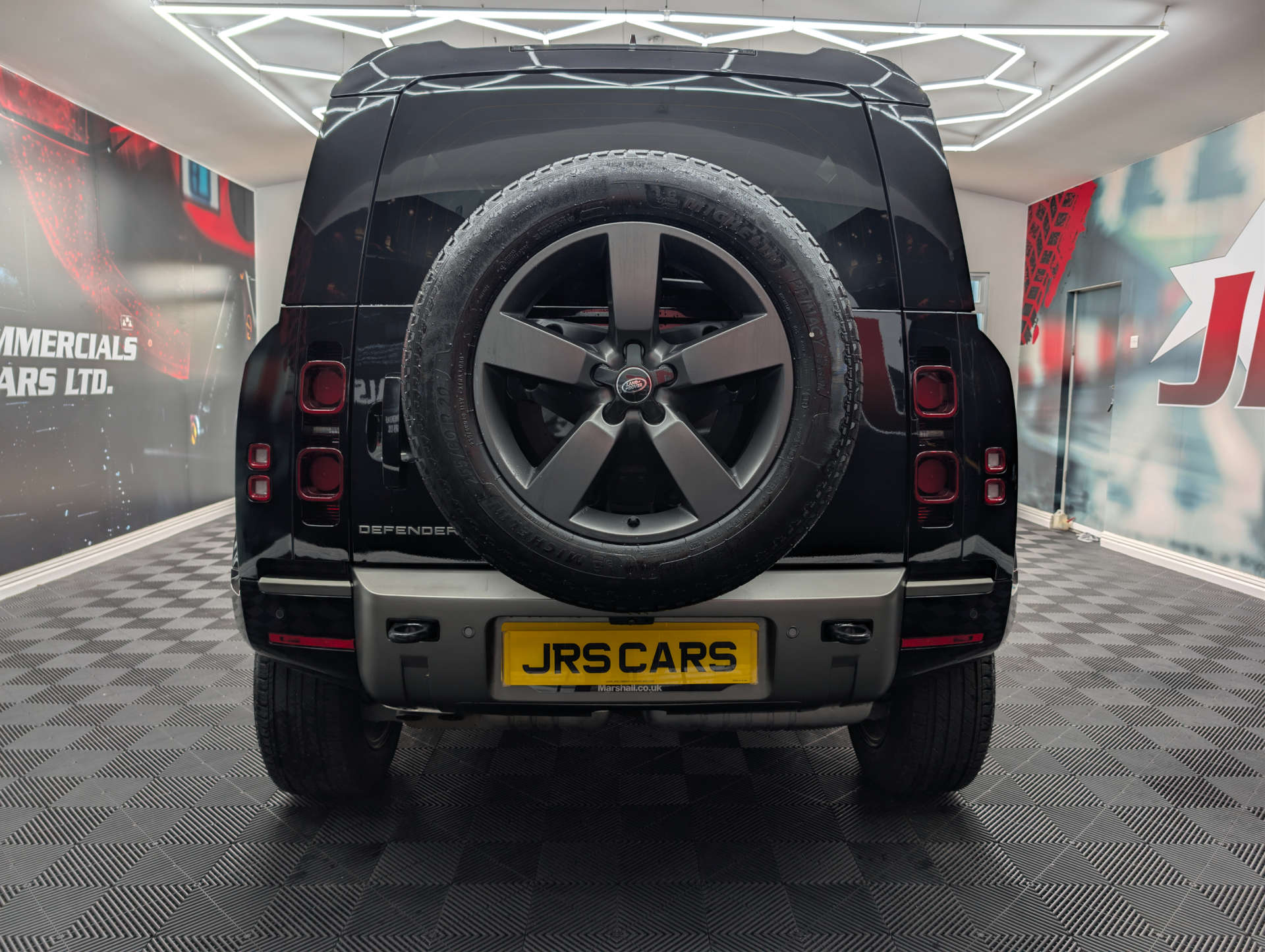 2025 LAND ROVER DEFENDER 3.0 Defender Hard Top X-Dynamic HSE D MHEV Auto 4WD 3dr - vehicle photo 5 for sale on PureCar