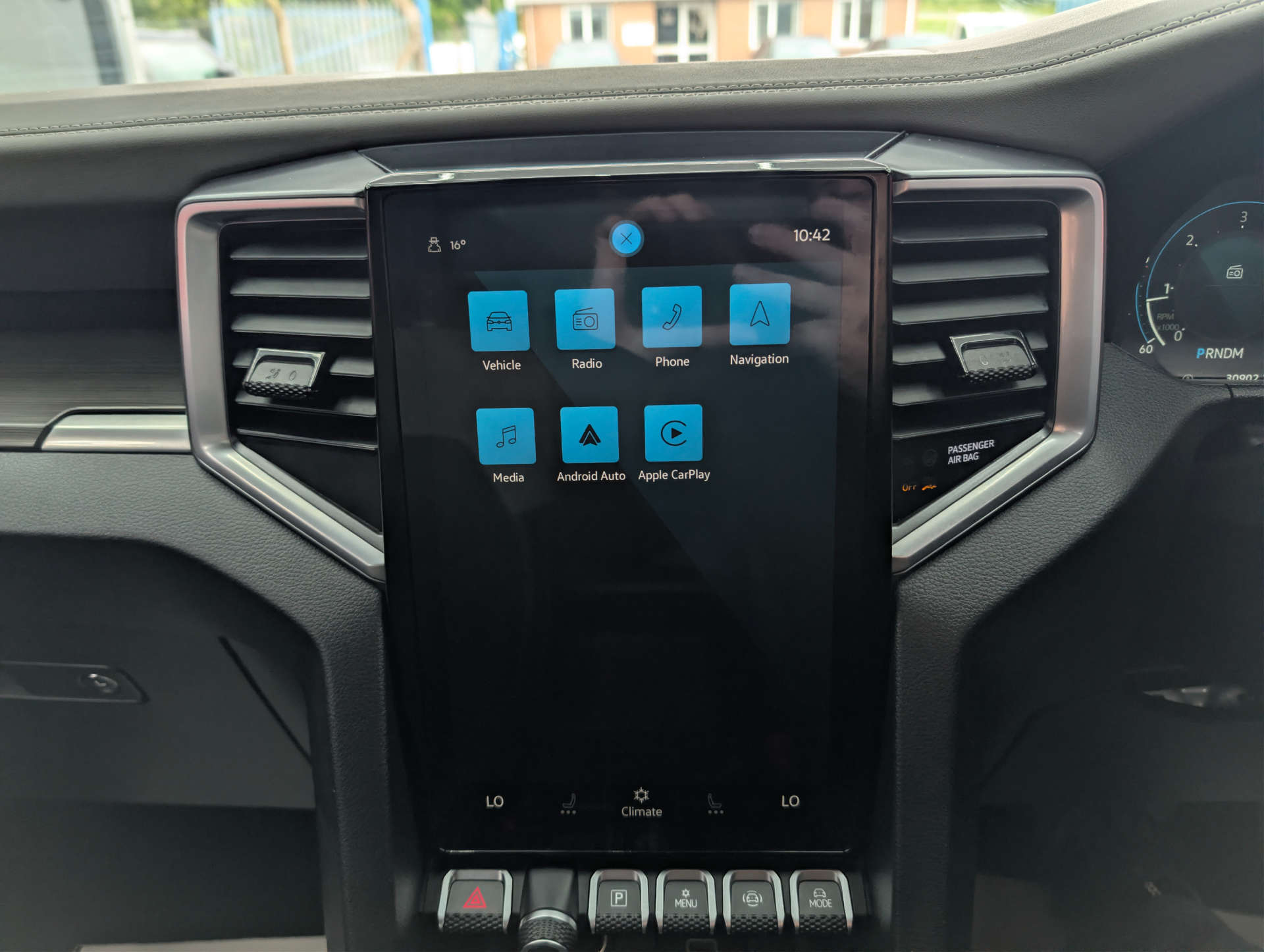 2023 VOLKSWAGEN AMAROK 2.0 Amarok Style TDI 4Motion Auto 4WD - vehicle photo 28 for sale on PureCar
