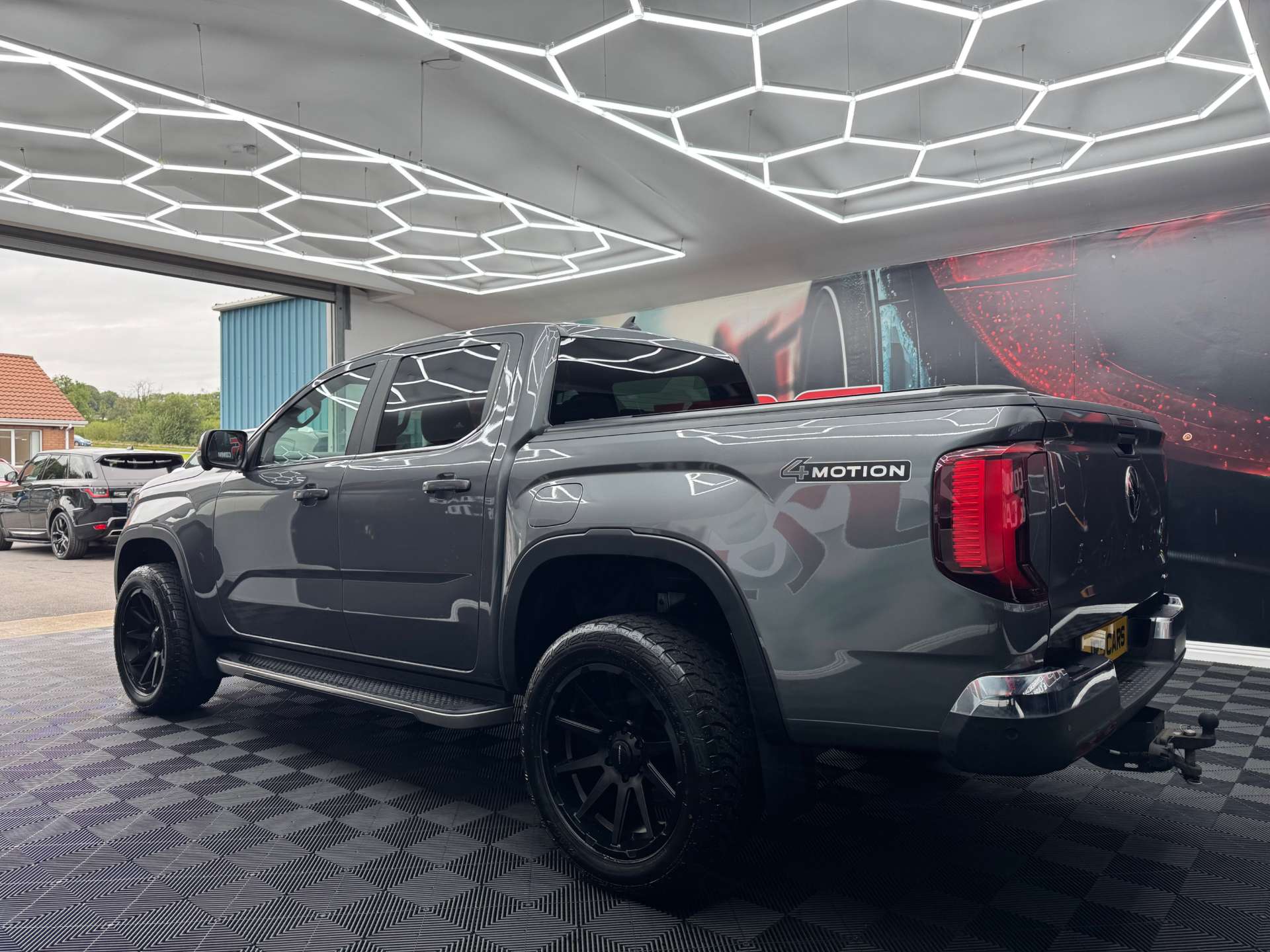 2023 VOLKSWAGEN AMAROK 2.0 Amarok Style TDI 4Motion Auto 4WD - vehicle photo 4 for sale on PureCar