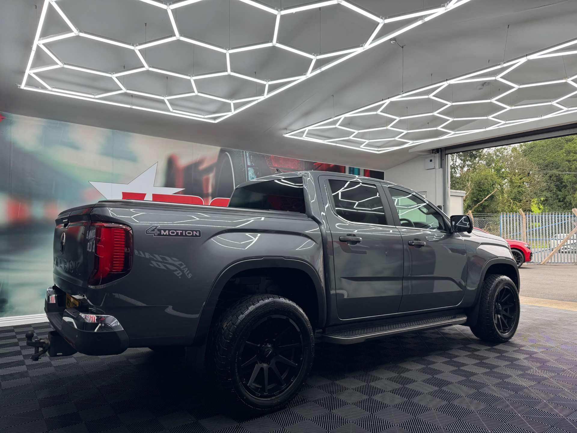 2023 VOLKSWAGEN AMAROK 2.0 Amarok Style TDI 4Motion Auto 4WD - vehicle photo 5 for sale on PureCar