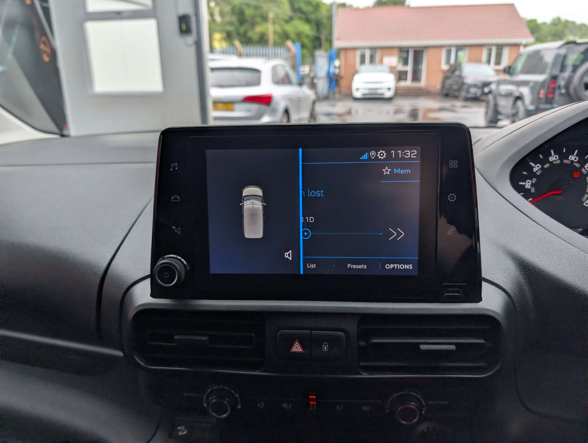 2020 PEUGEOT PARTNER 1.5 Partner Professional L1 Blue HDi - vehicle photo 16 for sale on PureCar