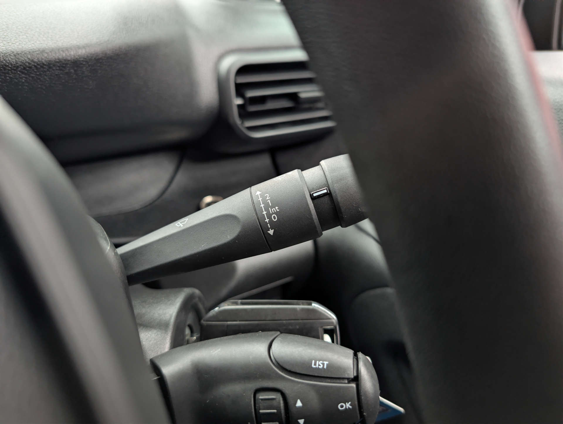 2020 PEUGEOT PARTNER 1.5 Partner Professional L1 Blue HDi - vehicle photo 19 for sale on PureCar