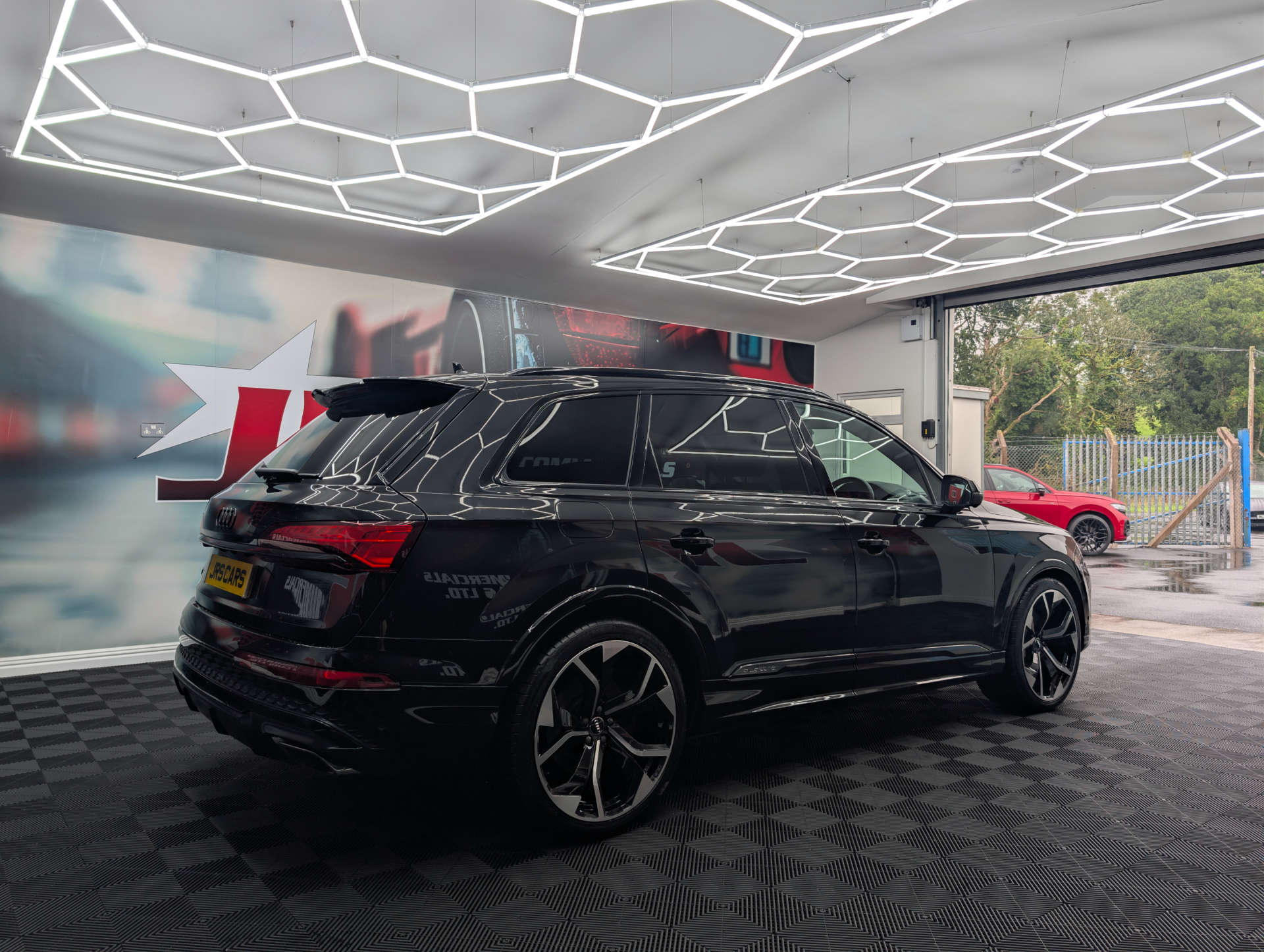2024 AUDI Q7 S Line - vehicle photo 6 for sale on PureCar