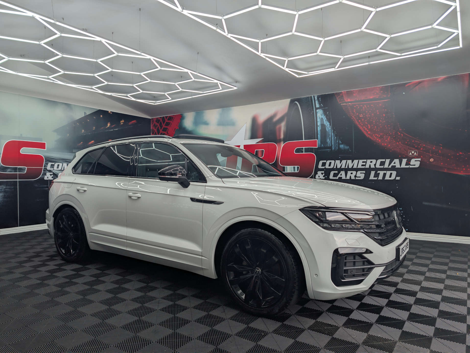 VOLKSWAGEN TOUAREG 2023