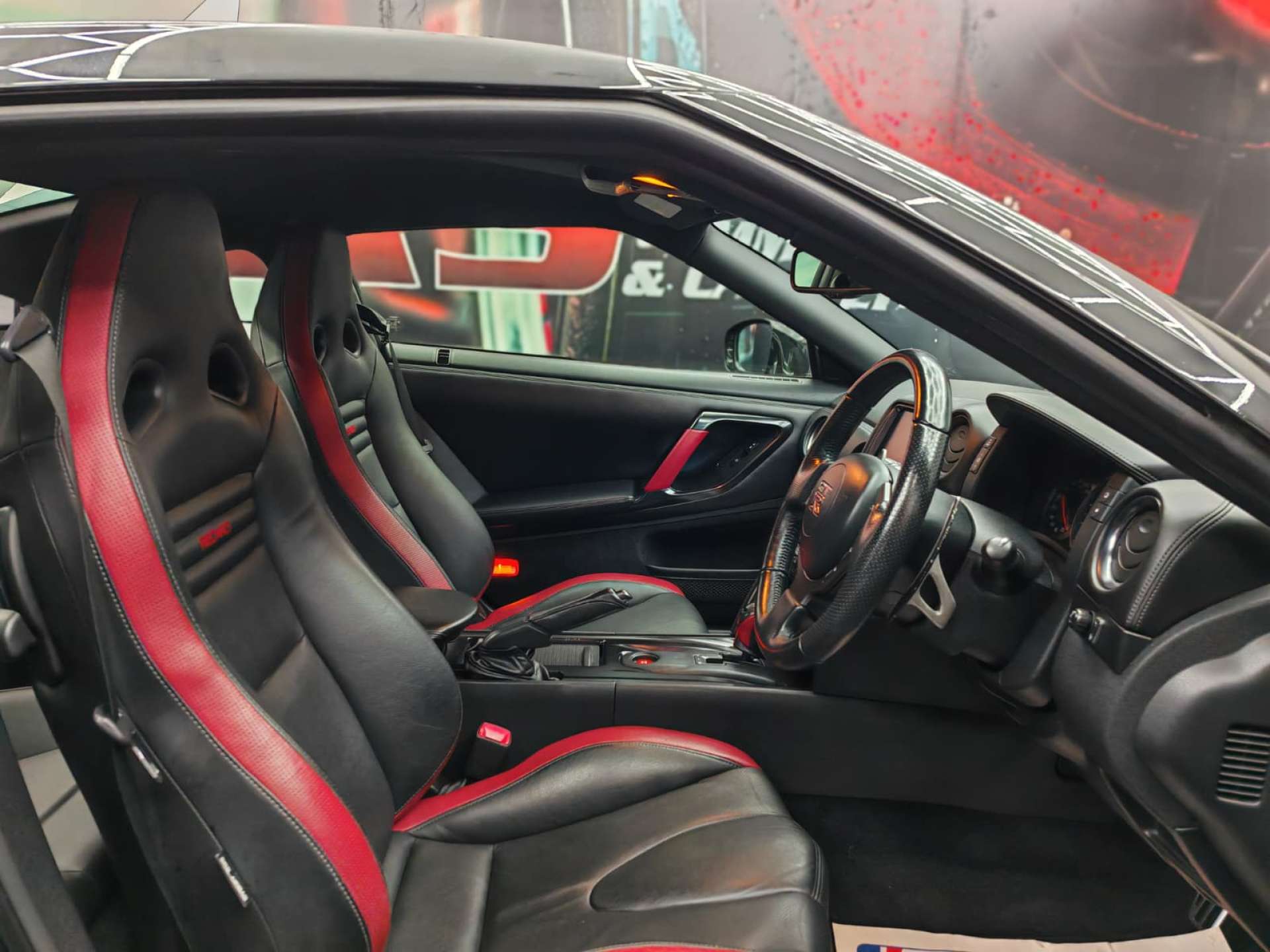 2013 NISSAN GT-R 3.8 GT-R Premium Edition Semi-Auto 4WD 2dr - vehicle photo 19 for sale on PureCar