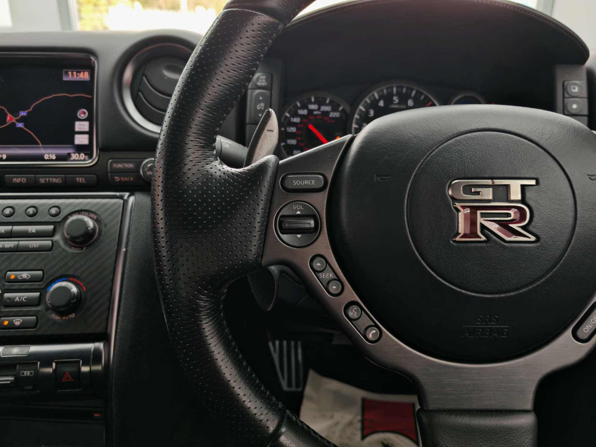 2013 NISSAN GT-R 3.8 GT-R Premium Edition Semi-Auto 4WD 2dr - vehicle photo 31 for sale on PureCar