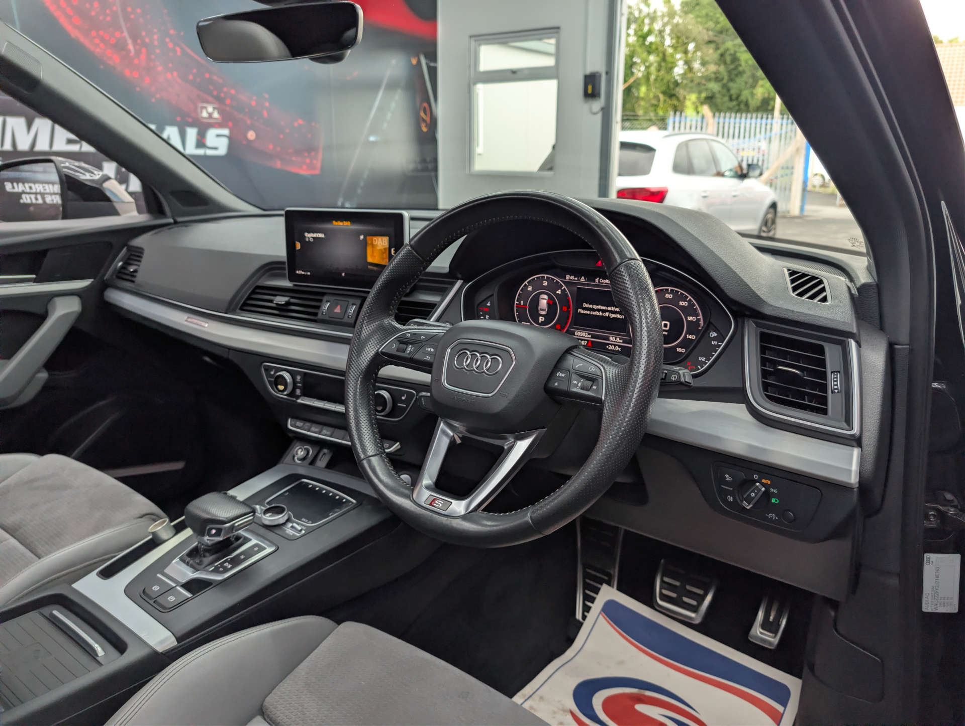 2018 AUDI Q5 S Line - vehicle photo 11 for sale on PureCar