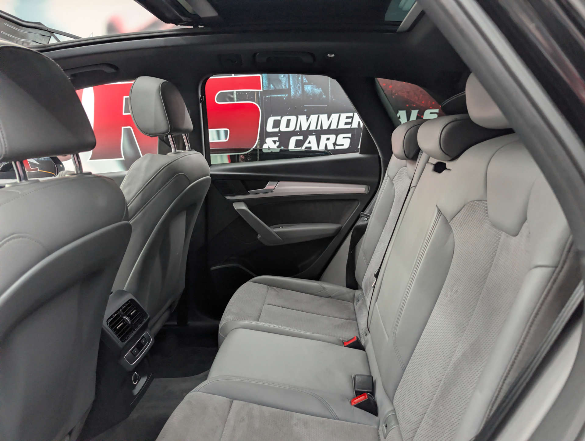 2018 AUDI Q5 S Line - vehicle photo 17 for sale on PureCar