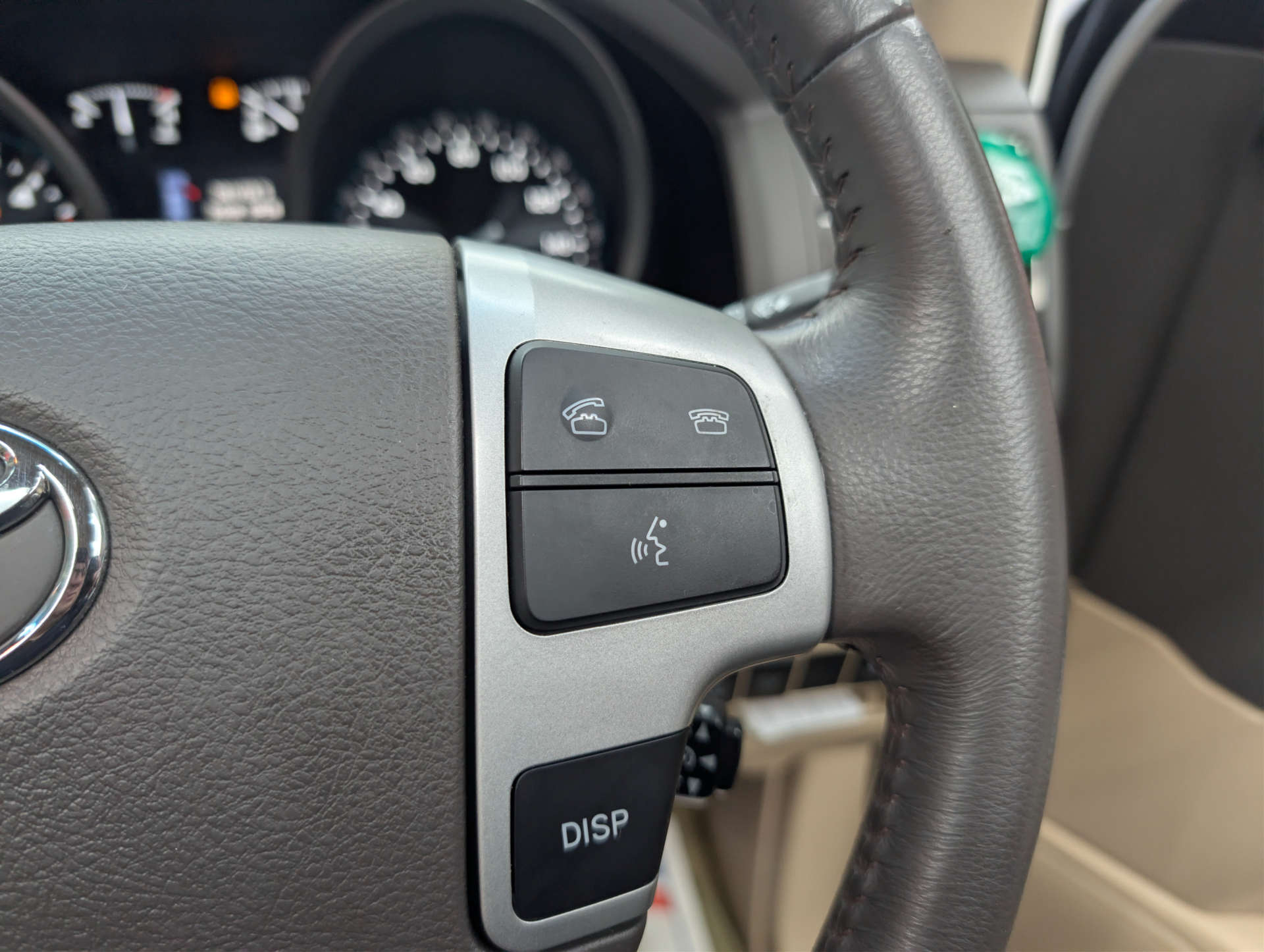 2015 TOYOTA LAND CRUISER V8 4.5 Land Cruiser V8 D-4D Auto 4WD 5dr - vehicle photo 29 for sale on PureCar