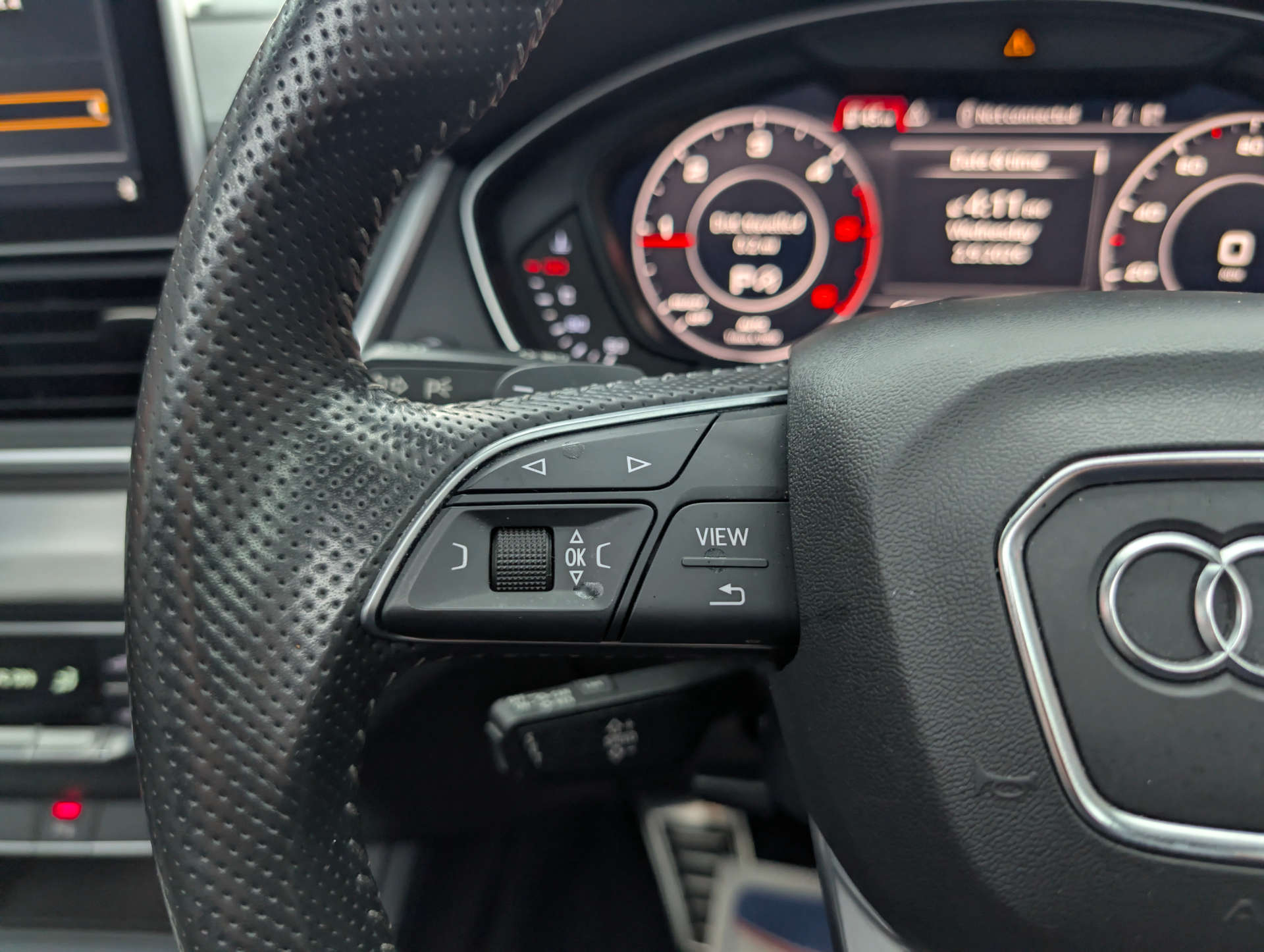 2018 AUDI Q5 S Line - vehicle photo 25 for sale on PureCar