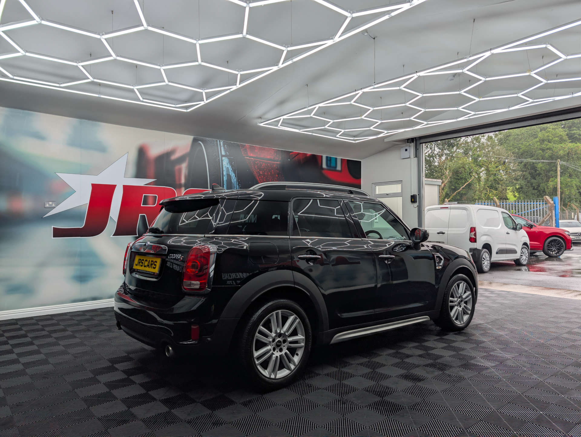 2020 MINI COUNTRYMAN 2.0 Countryman Cooper S Exclusive Auto 5dr - vehicle photo 6 for sale on PureCar