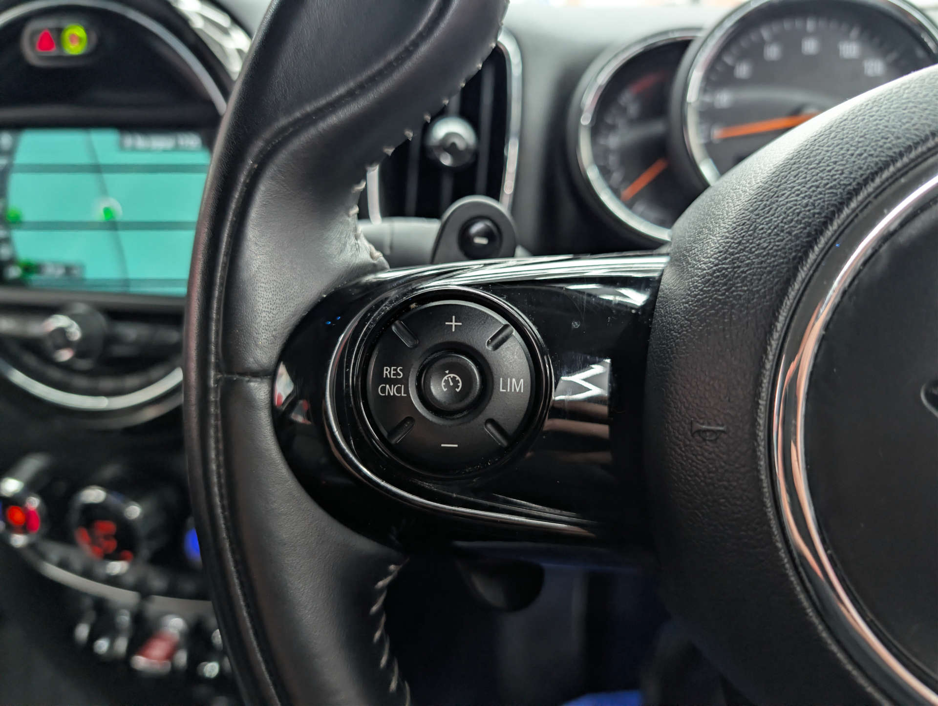 2020 MINI COUNTRYMAN 2.0 Countryman Cooper S Exclusive Auto 5dr - vehicle photo 25 for sale on PureCar