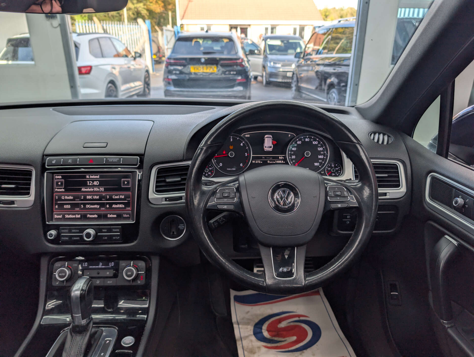 2017 VOLKSWAGEN TOUAREG 3.0 Touareg V6 R-Line+ TDI BlueMotion Technology Auto 4WD 5dr - vehicle photo 22 for sale on PureCar