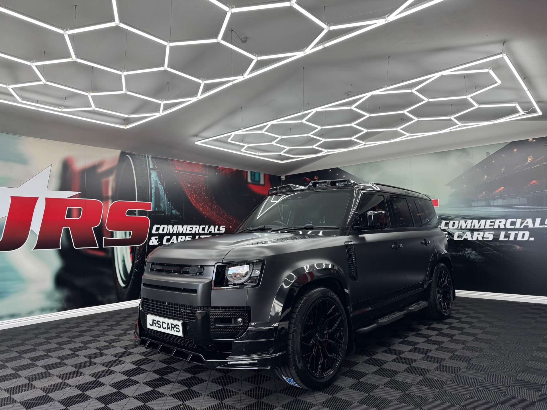 2022 LAND ROVER DEFENDER 3.0 Defender X-Dynamic HSE D MHEV Auto 4WD 5dr - vehicle photo 3 for sale on PureCar