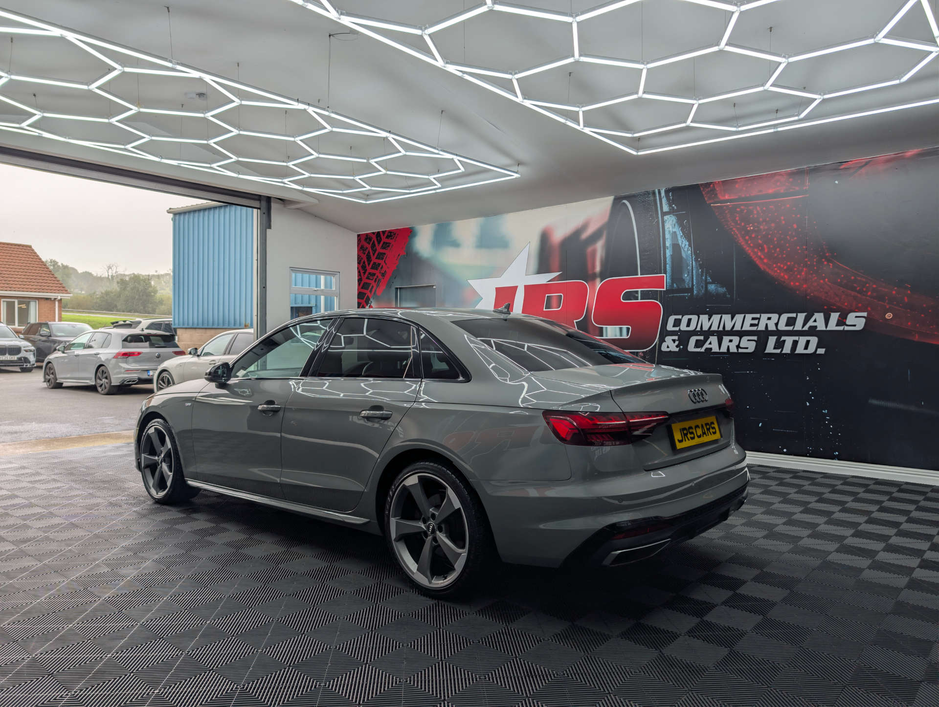 2019 AUDI A4 Black Edition - vehicle photo 4 for sale on PureCar
