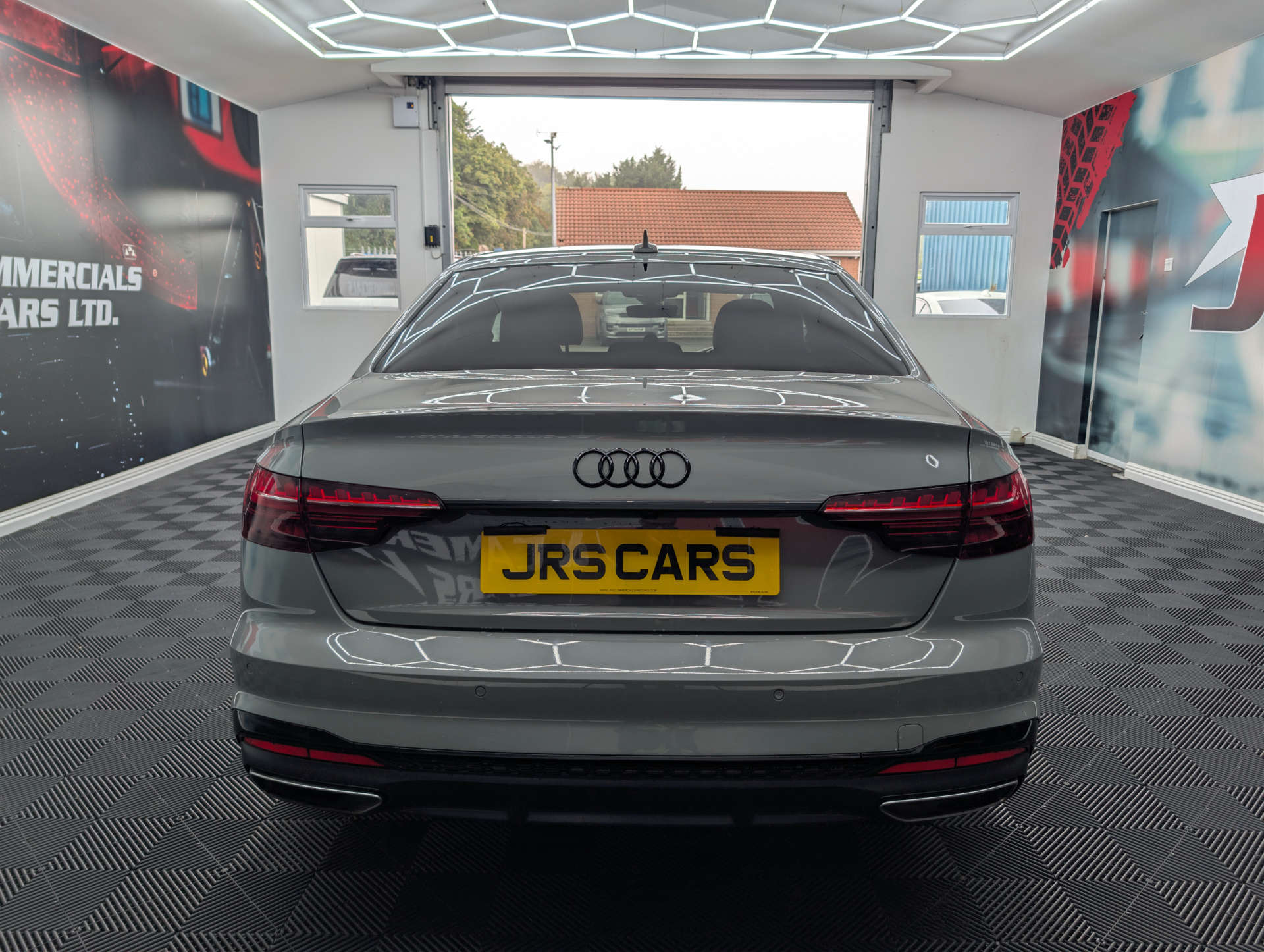 2019 AUDI A4 Black Edition - vehicle photo 5 for sale on PureCar