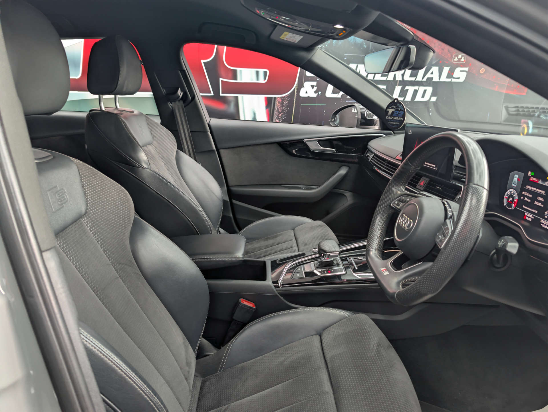 2019 AUDI A4 Black Edition - vehicle photo 11 for sale on PureCar