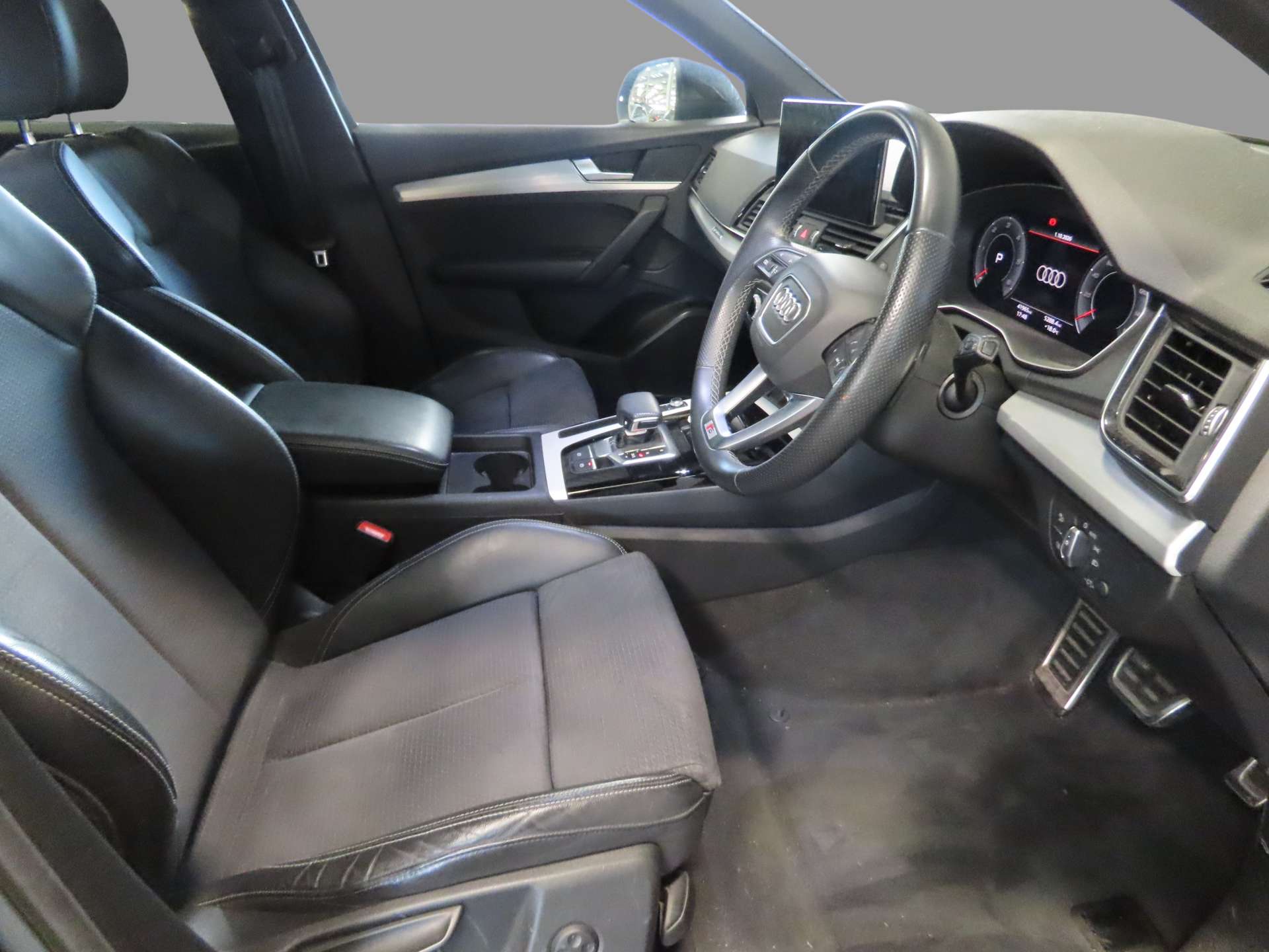 2021 AUDI Q5 S Line - vehicle photo 10 for sale on PureCar