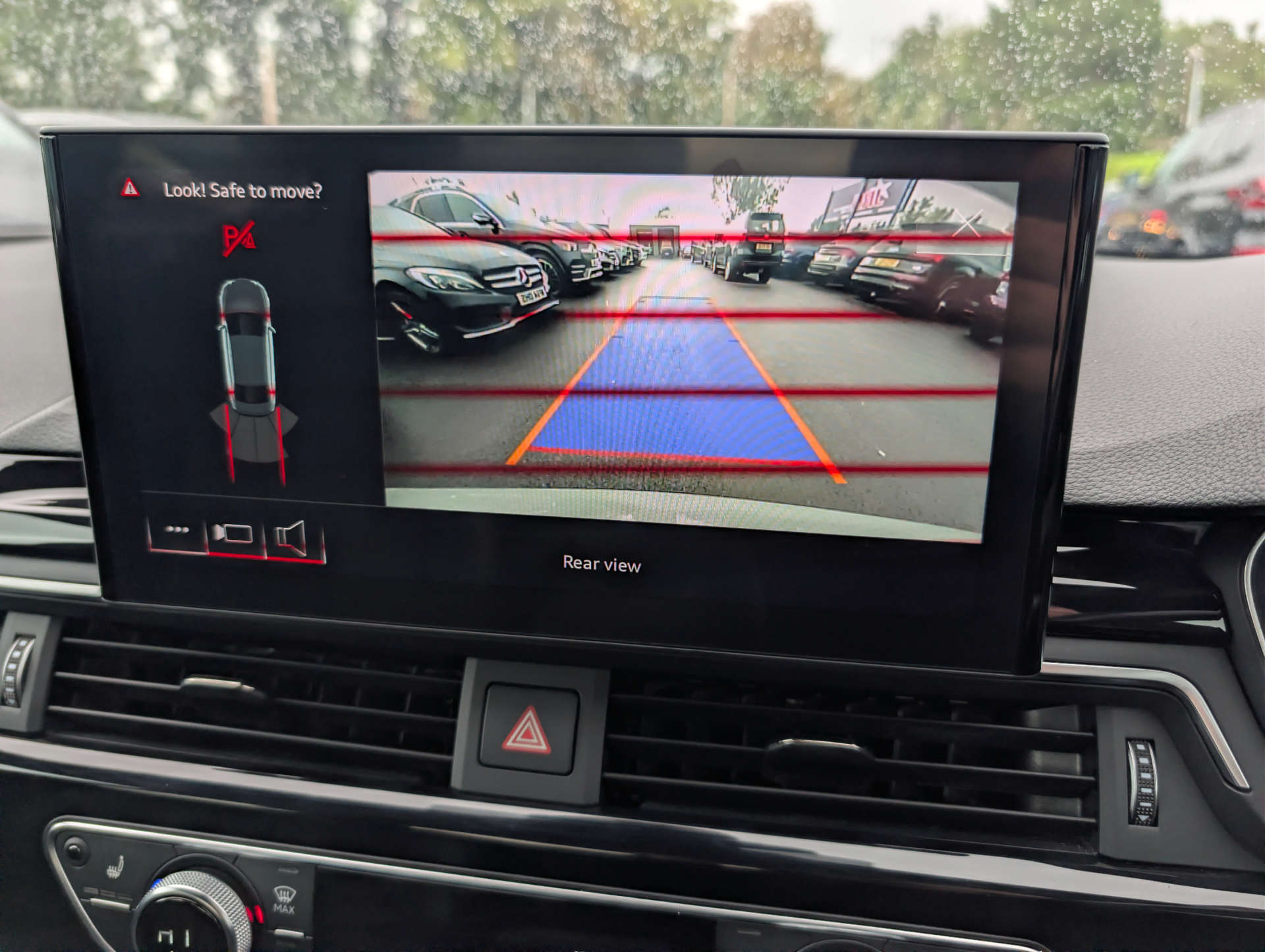 2019 AUDI A4 Black Edition - vehicle photo 32 for sale on PureCar