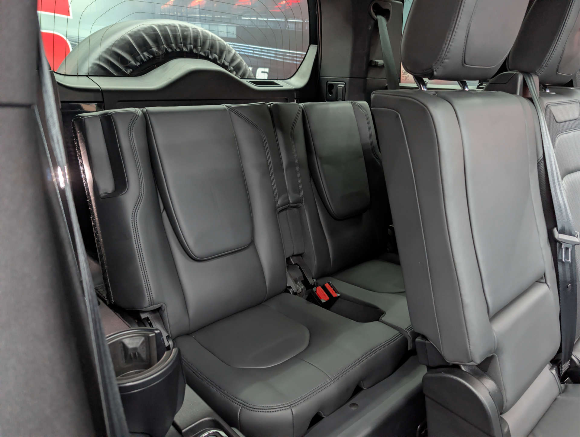 2022 LAND ROVER DEFENDER 3.0 Defender X-Dynamic HSE D MHEV Auto 4WD 5dr - vehicle photo 17 for sale on PureCar