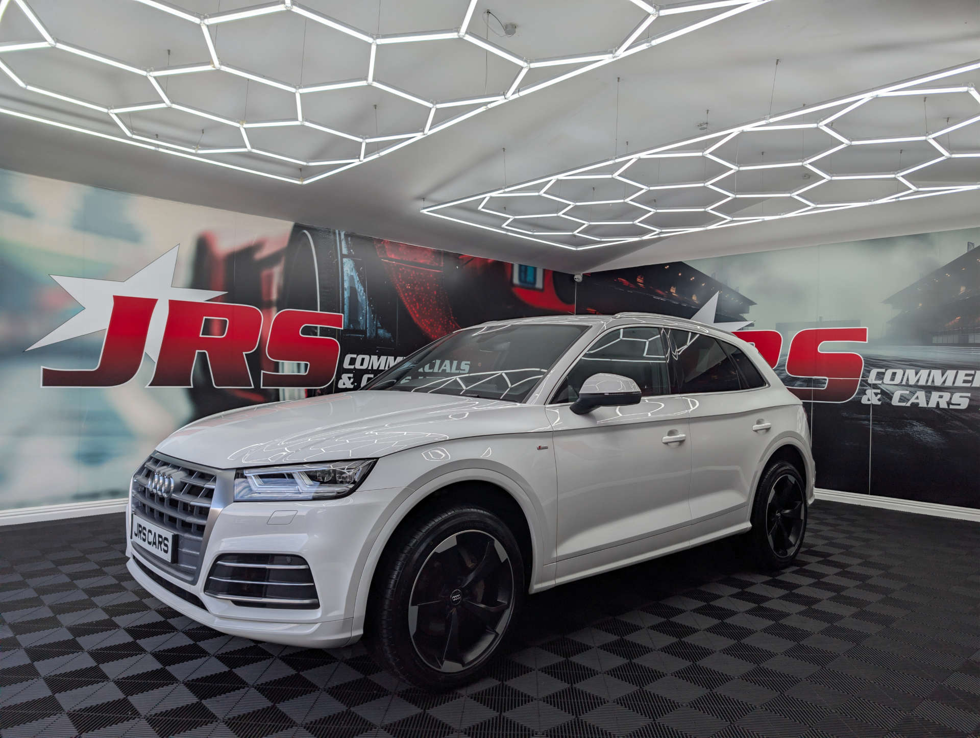2018 AUDI Q5 S Line - vehicle photo 3 for sale on PureCar