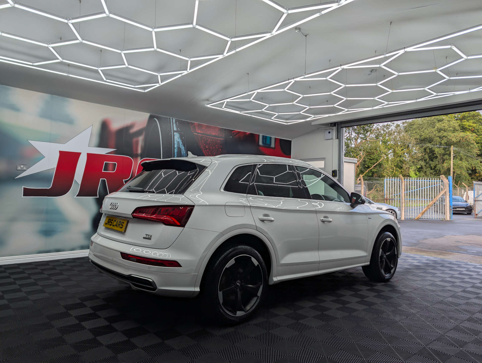 2018 AUDI Q5 S Line - vehicle photo 6 for sale on PureCar