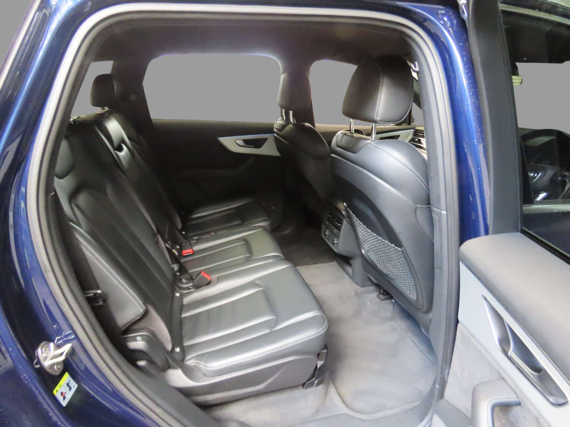 2020 AUDI Q7 S Line - vehicle photo 11 for sale on PureCar