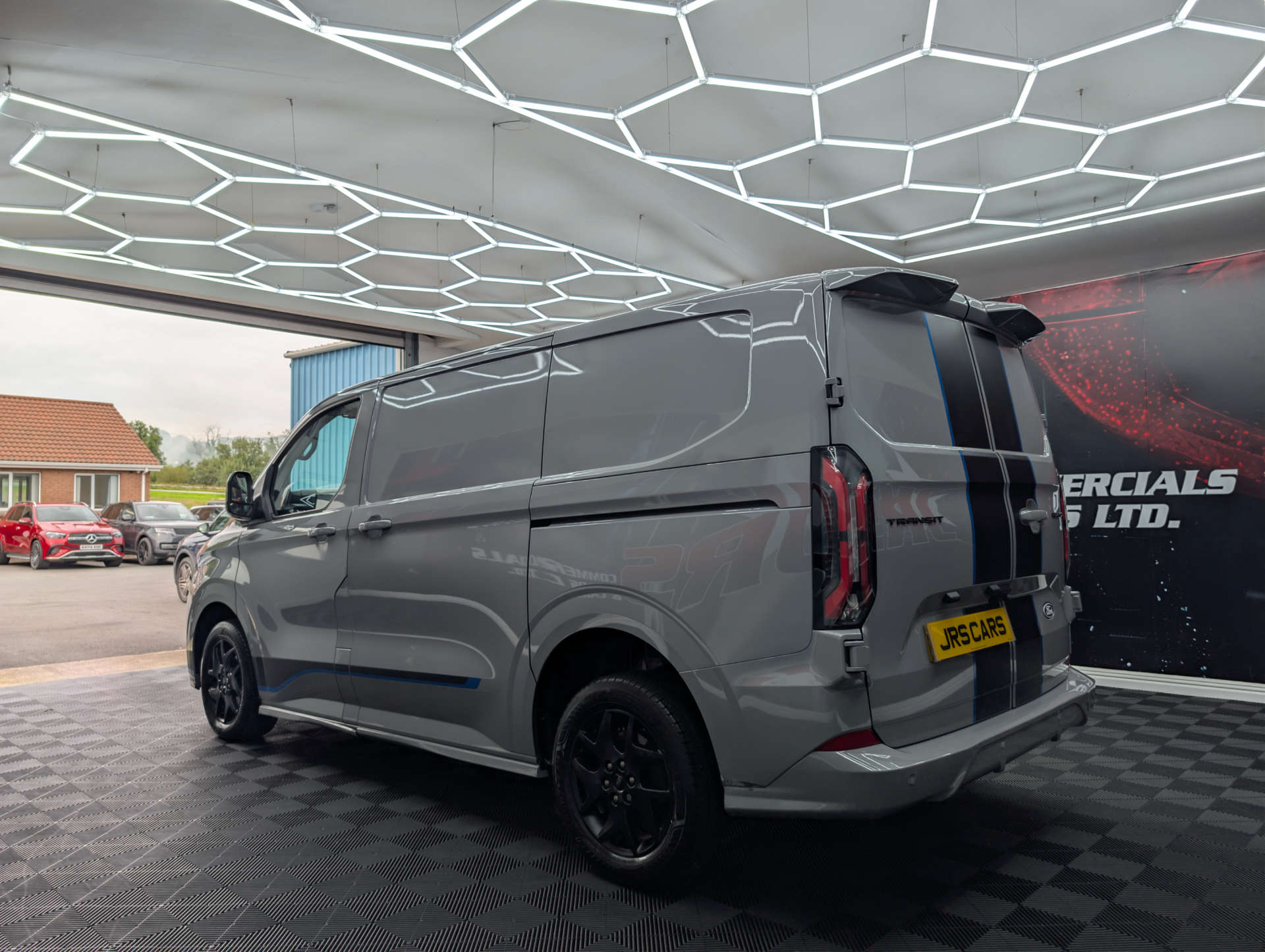 2025 FORD TRANSIT CUSTOM 2.0 Transit Custom 320 Sport EcoBlue Auto - vehicle photo 4 for sale on PureCar
