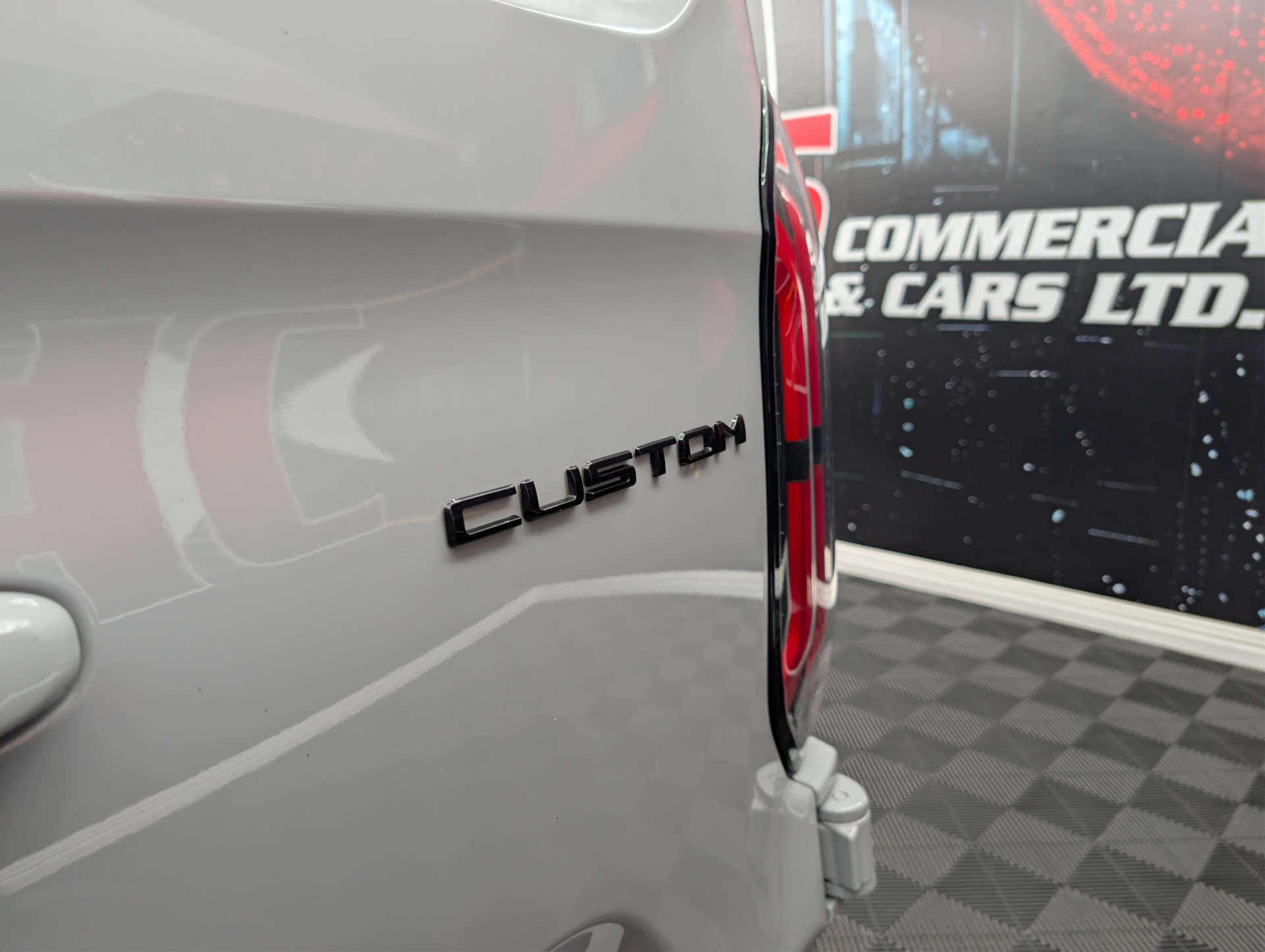2025 FORD TRANSIT CUSTOM 2.0 Transit Custom 320 Sport EcoBlue Auto - vehicle photo 12 for sale on PureCar