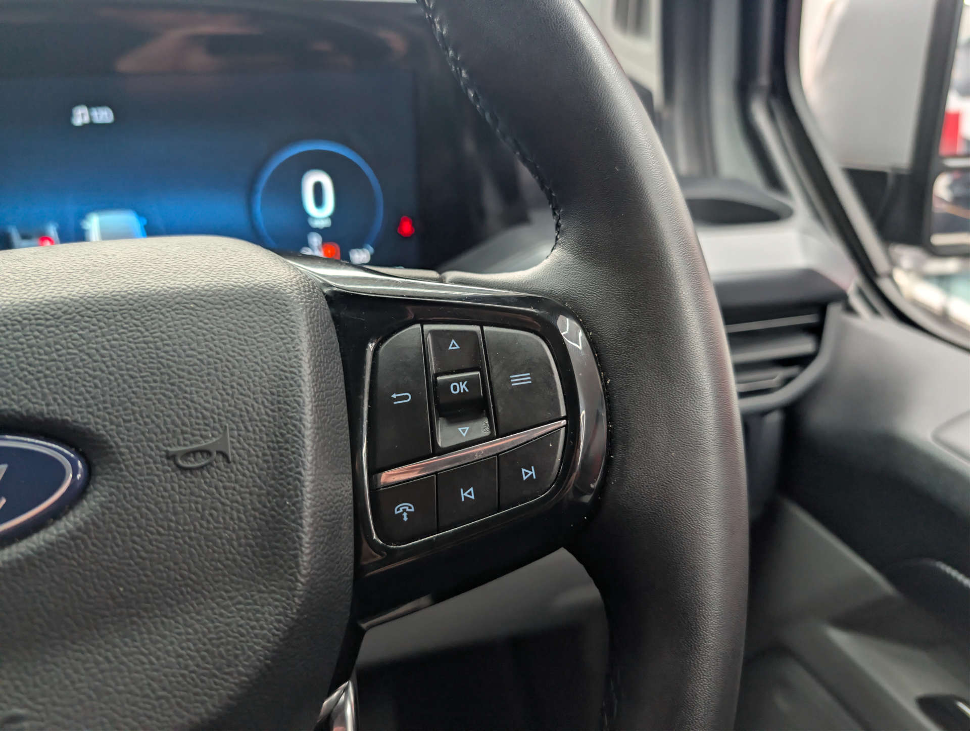 2025 FORD TRANSIT CUSTOM 2.0 Transit Custom 320 Sport EcoBlue Auto - vehicle photo 22 for sale on PureCar