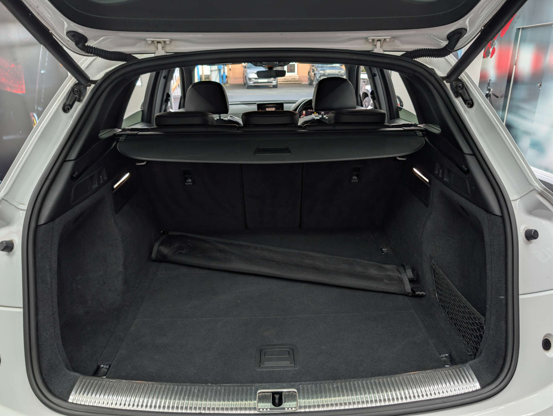 2018 AUDI Q5 S Line - vehicle photo 42 for sale on PureCar