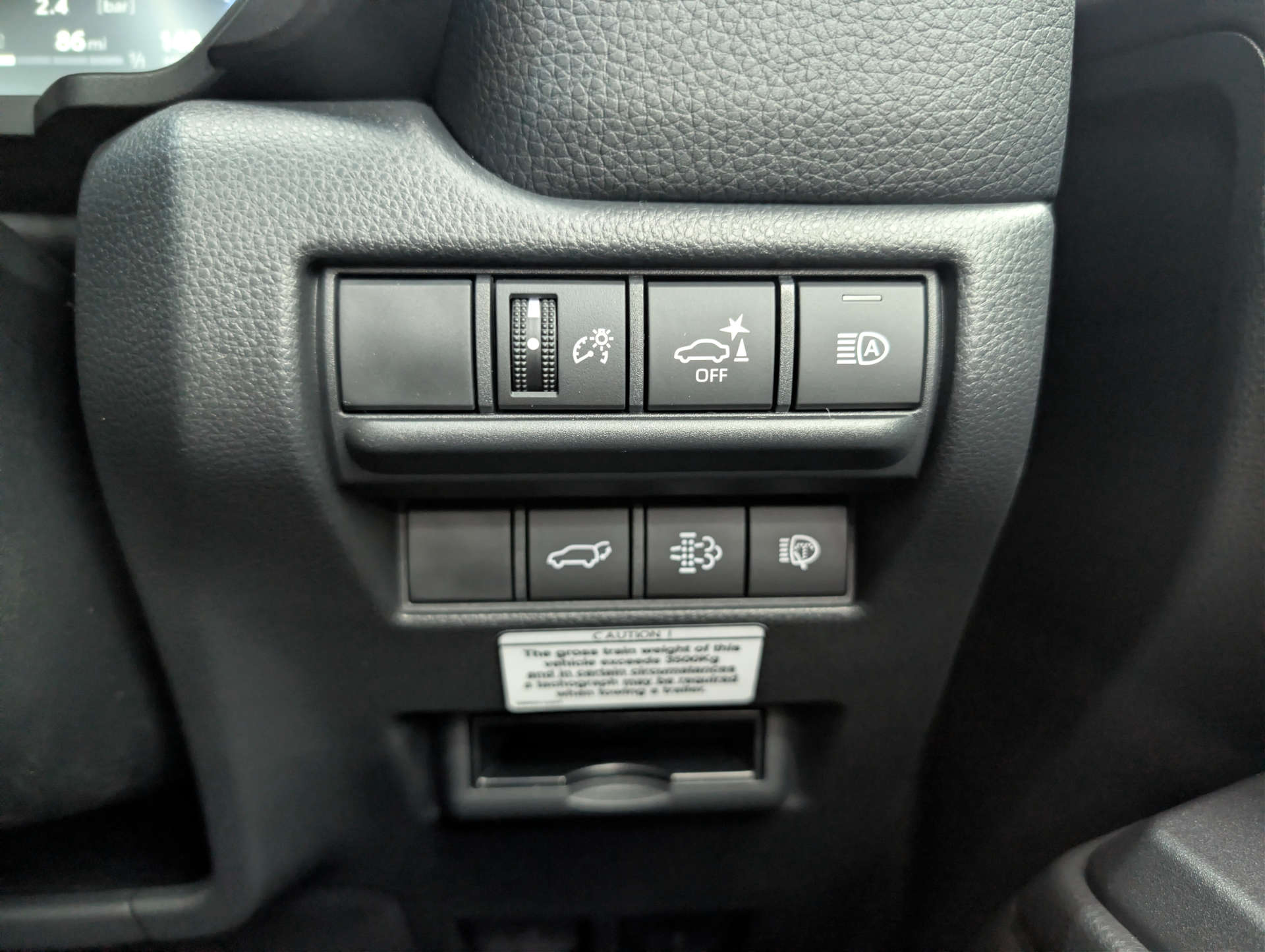 2026 TOYOTA LAND CRUISER 2.8D MHEV Invincible SUV 5dr Diesel Hybrid Auto 4WD Euro 6 (s/s) (LWB) (205 ps) - vehicle photo 51 for sale on PureCar